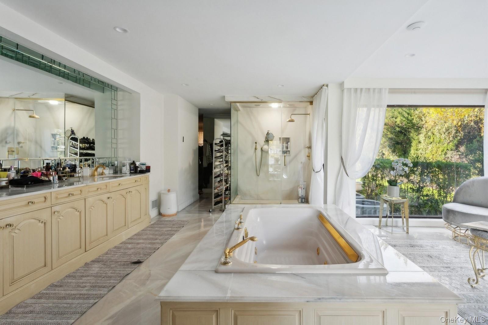 Single Family Heron Nassau County, NY 11557, MLS-905242-26