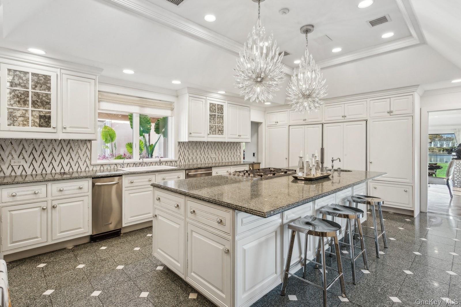 Single Family Heron Nassau County, NY 11557, MLS-905242-28