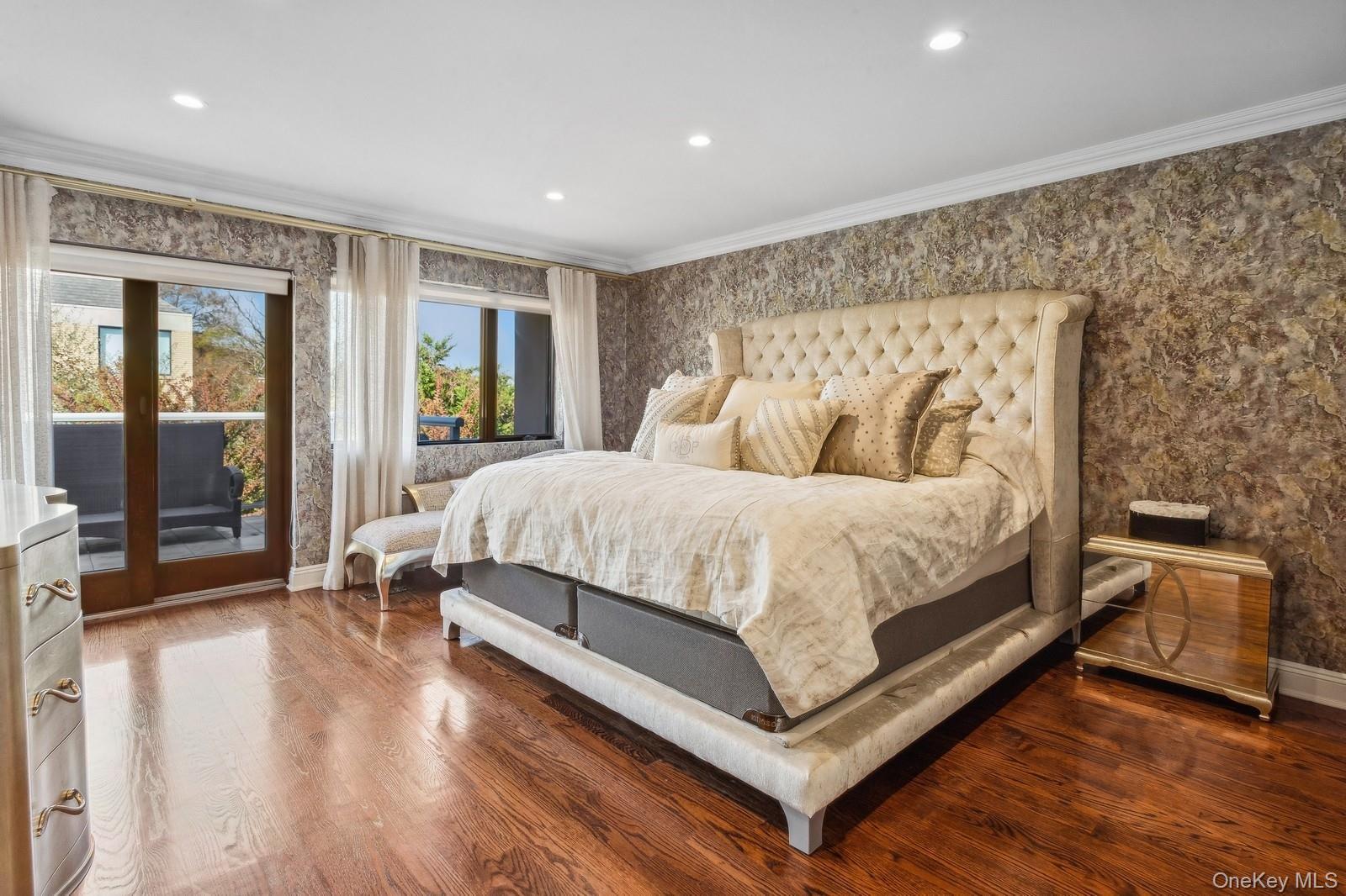 Single Family Heron Nassau County, NY 11557, MLS-905242-36