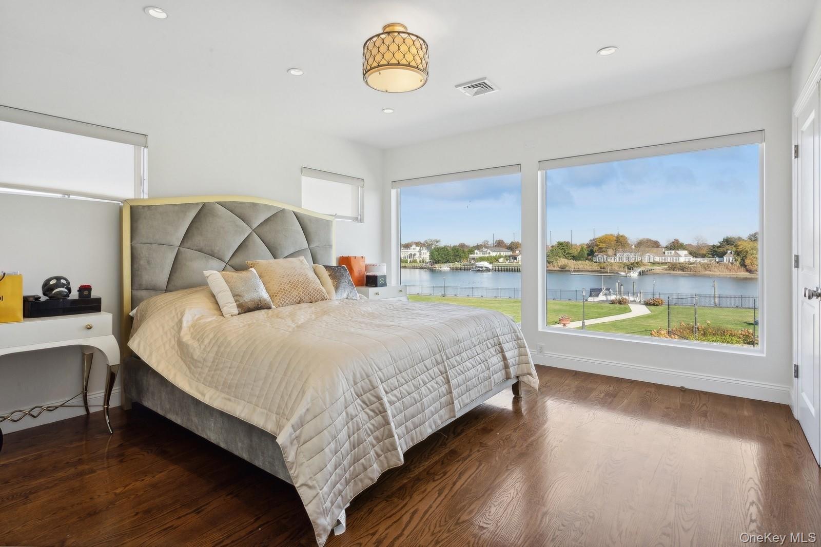 Single Family Heron Nassau County, NY 11557, MLS-905242-37