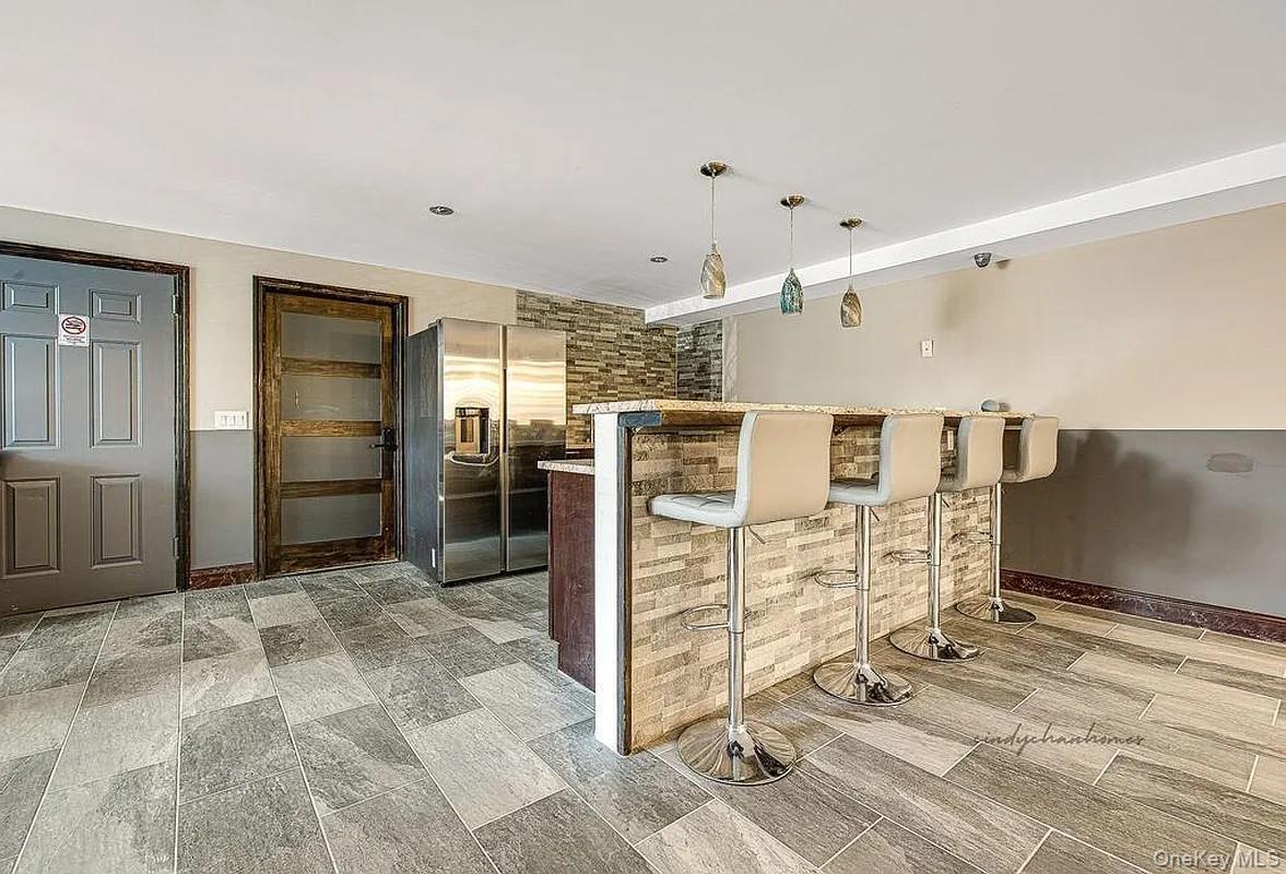 Apartment Union  Queens, NY 11367, MLS-905248-20