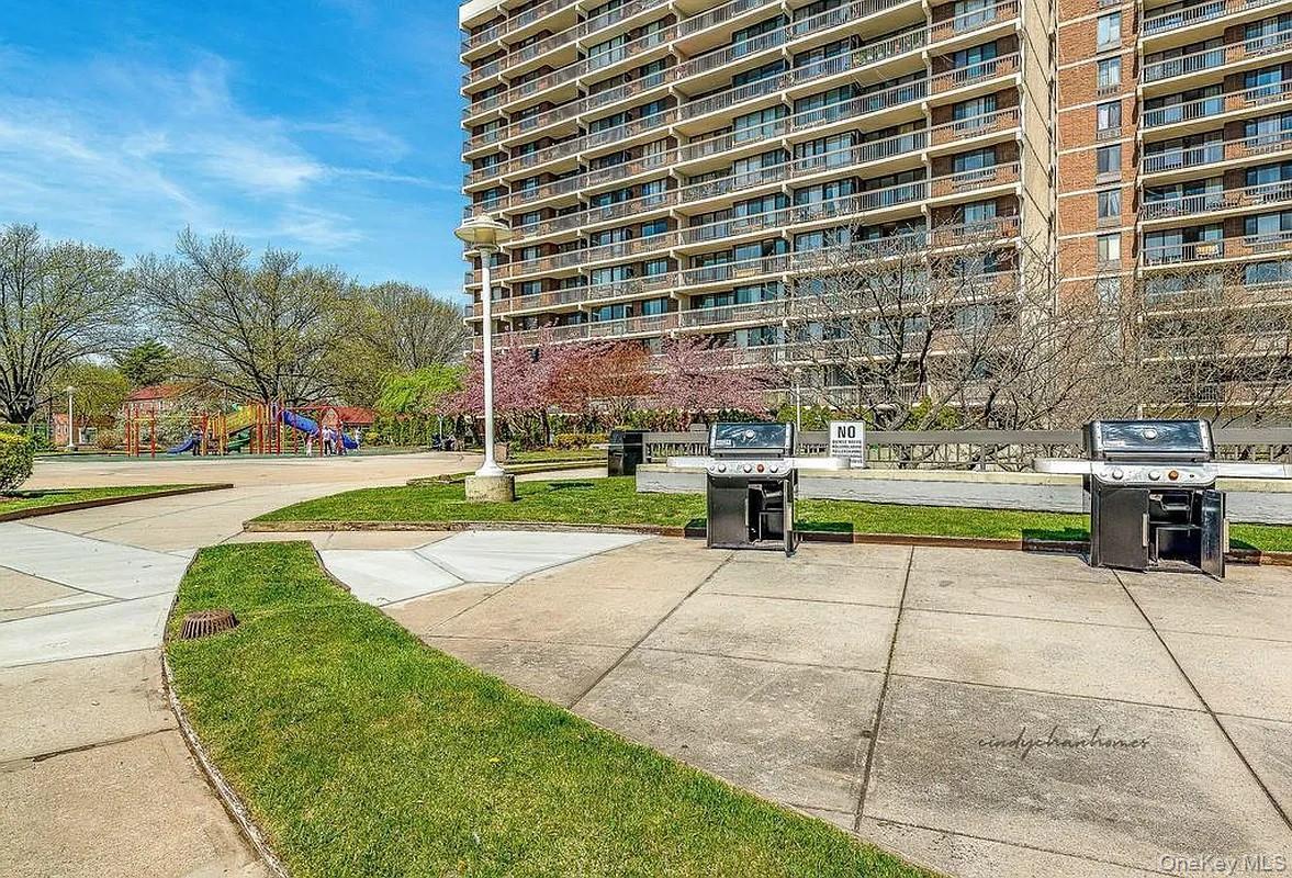 Apartment Union  Queens, NY 11367, MLS-905248-24