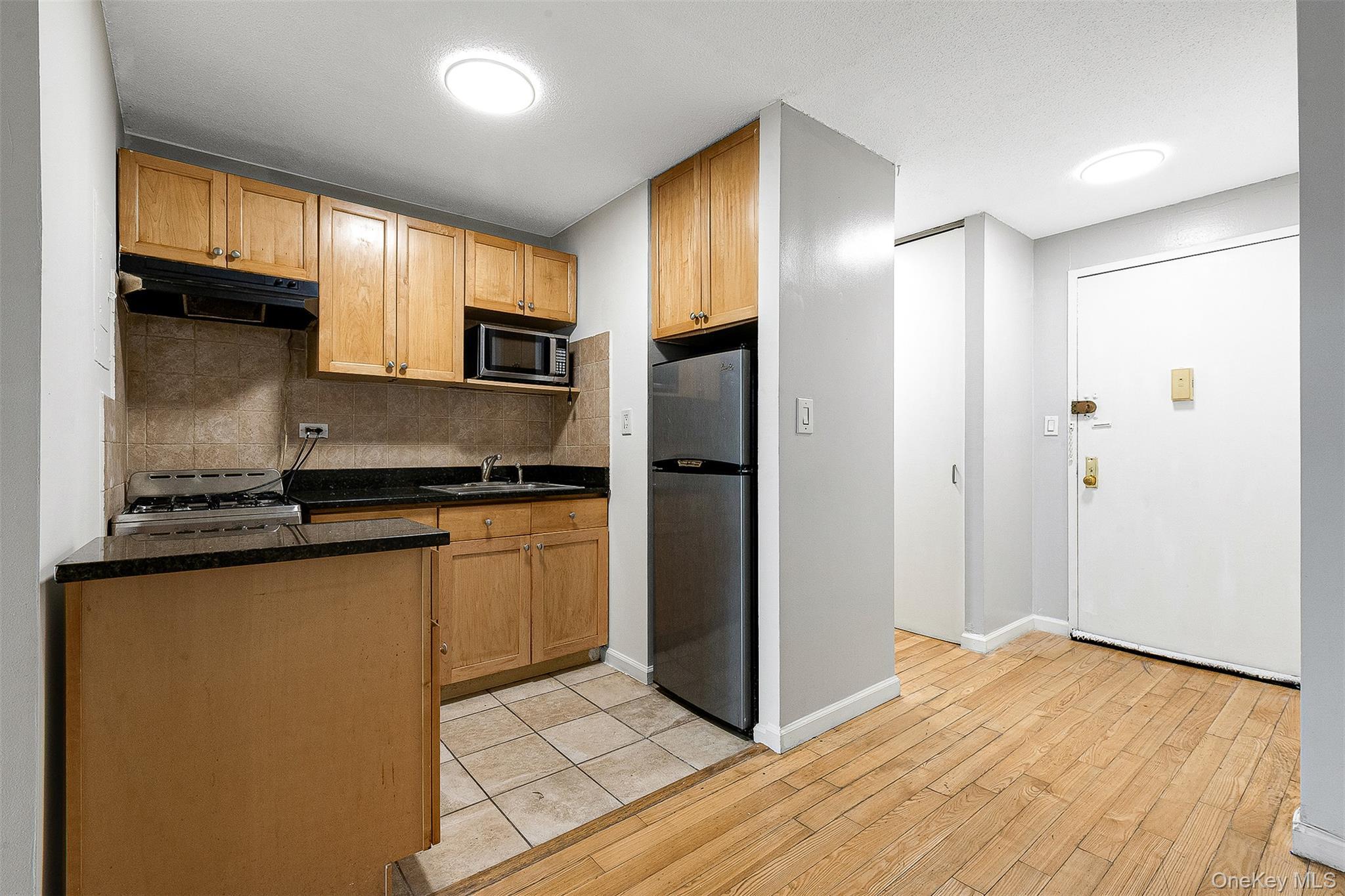 Apartment Union  Queens, NY 11367, MLS-905248-7