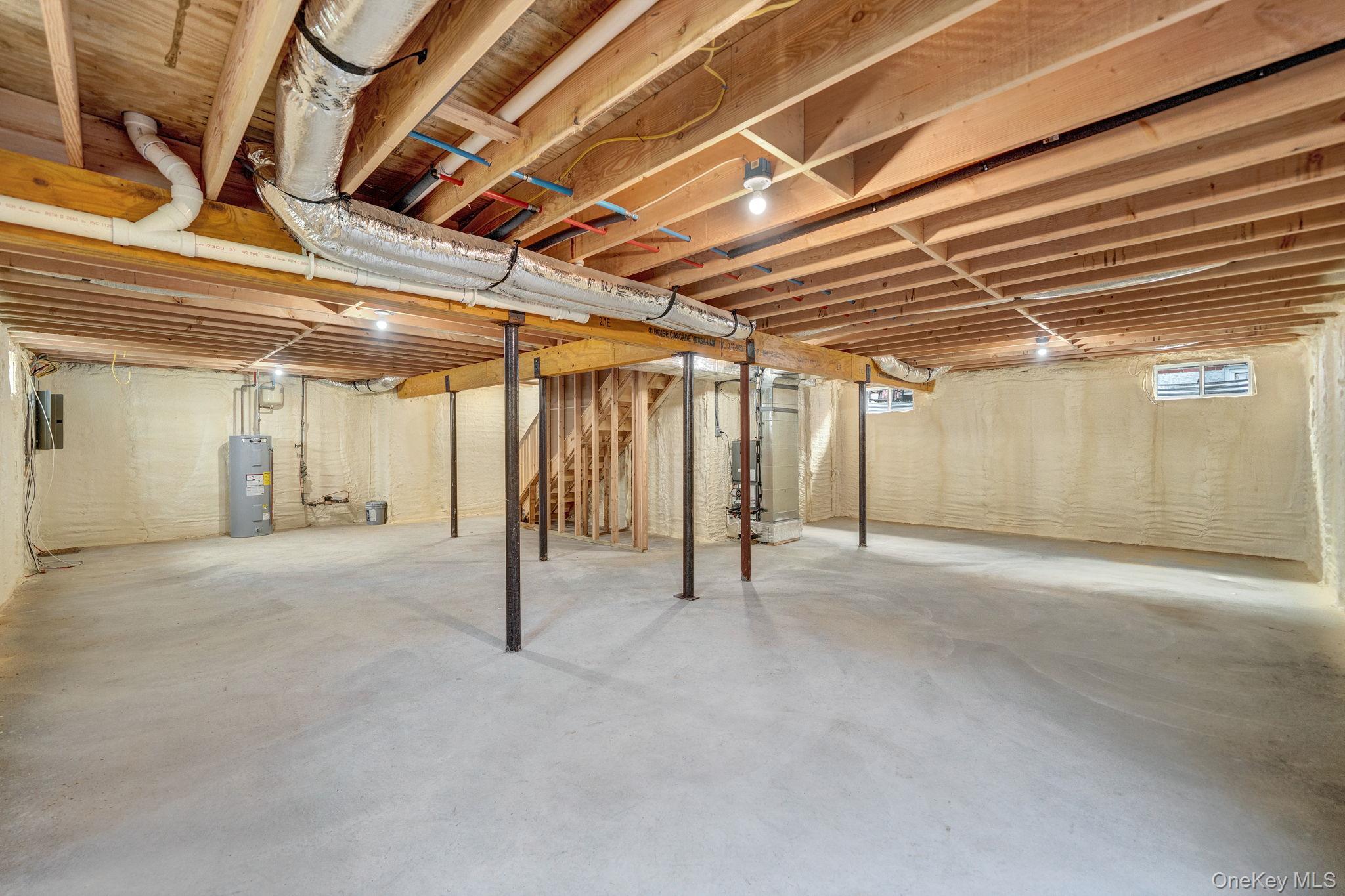 Single Family Hoffman Nassau County, NY 11003, MLS-905253-36