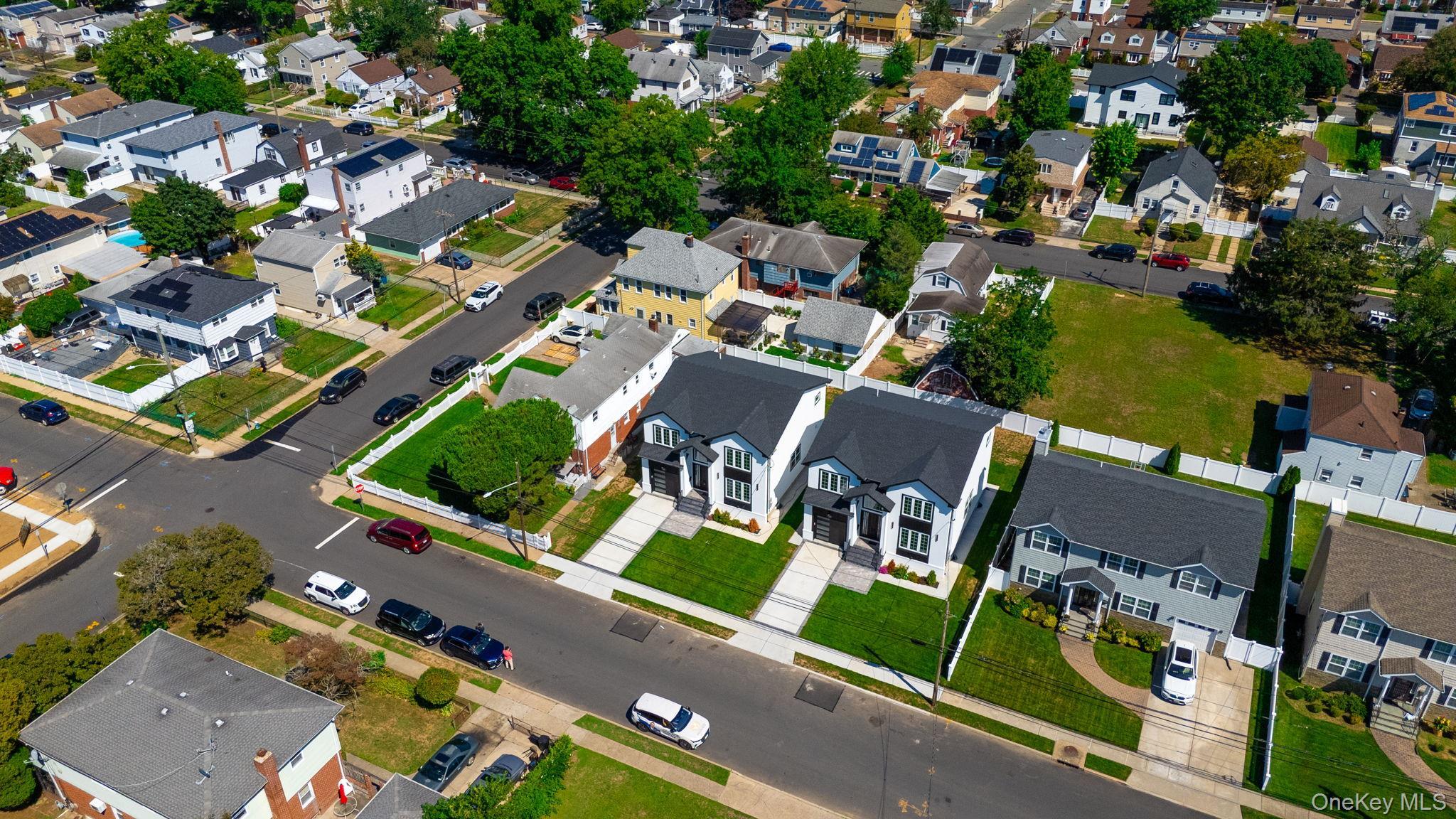 Single Family Hoffman Nassau County, NY 11003, MLS-905253-42