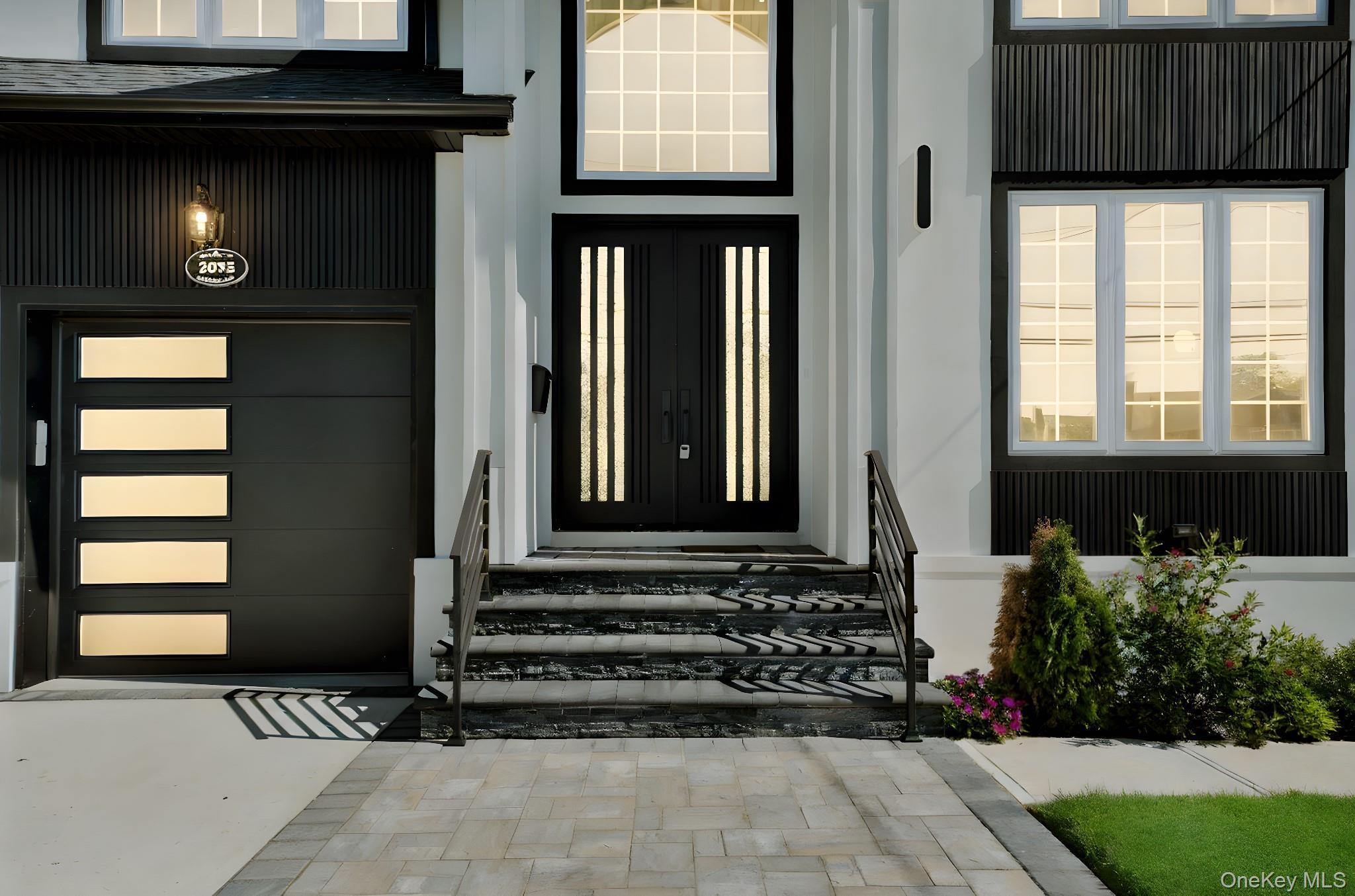 Single Family Hoffman Nassau County, NY 11003, MLS-905253-6