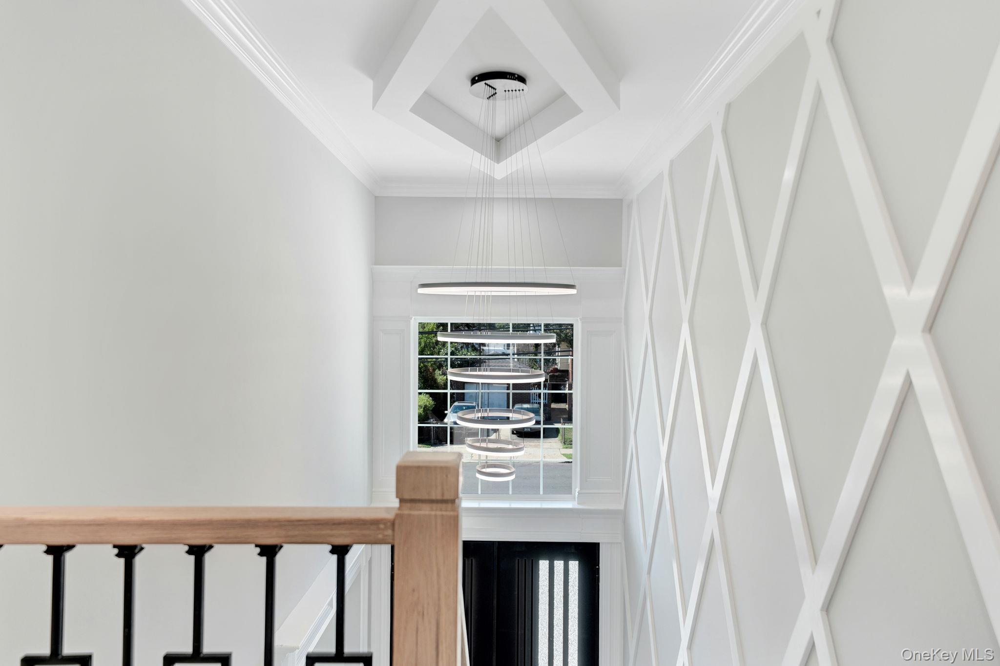 Single Family Hoffman Nassau County, NY 11003, MLS-905253-8