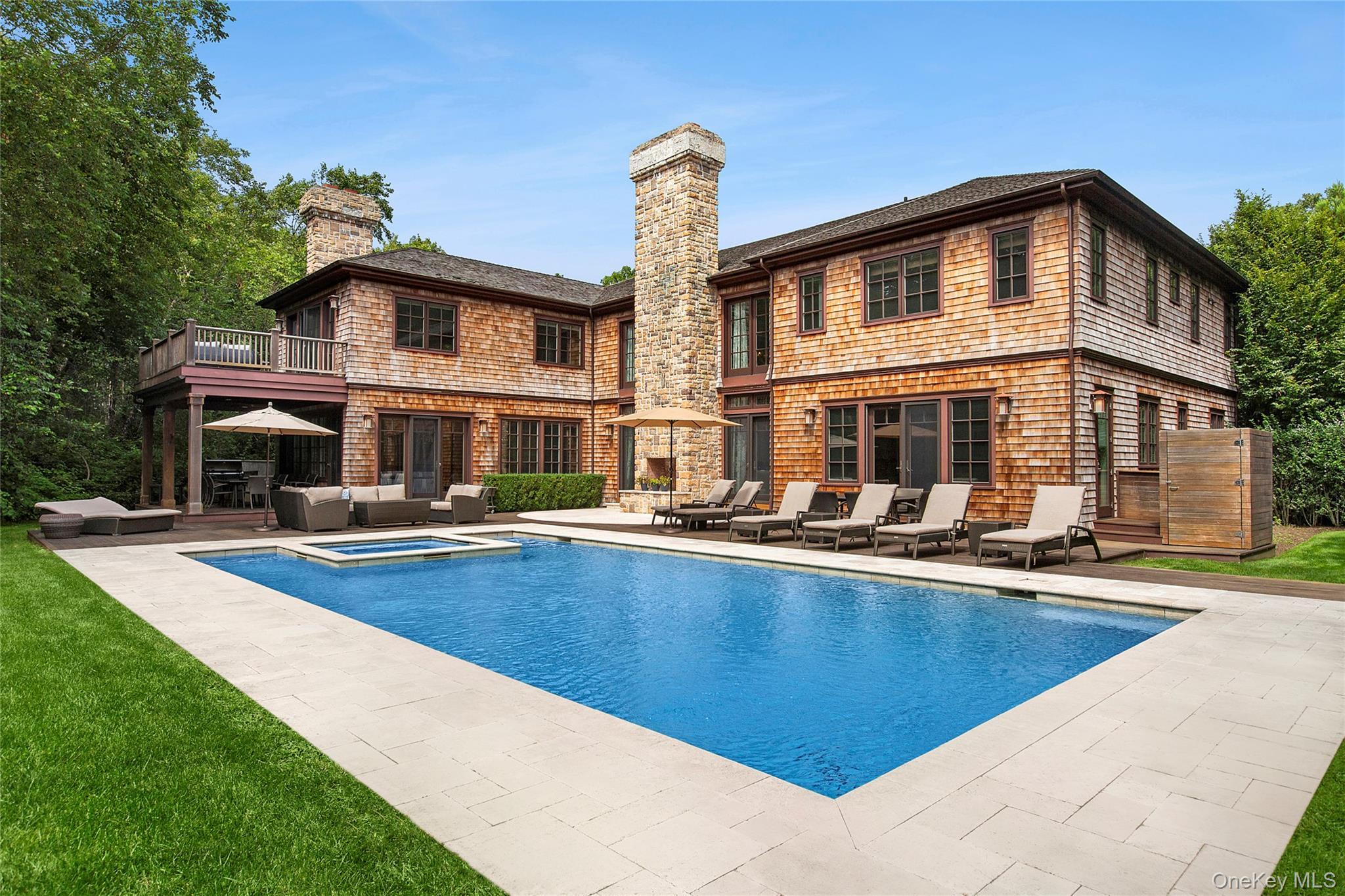 Single Family Devonshire Lane  Suffolk County, NY 11930, MLS-905300-42