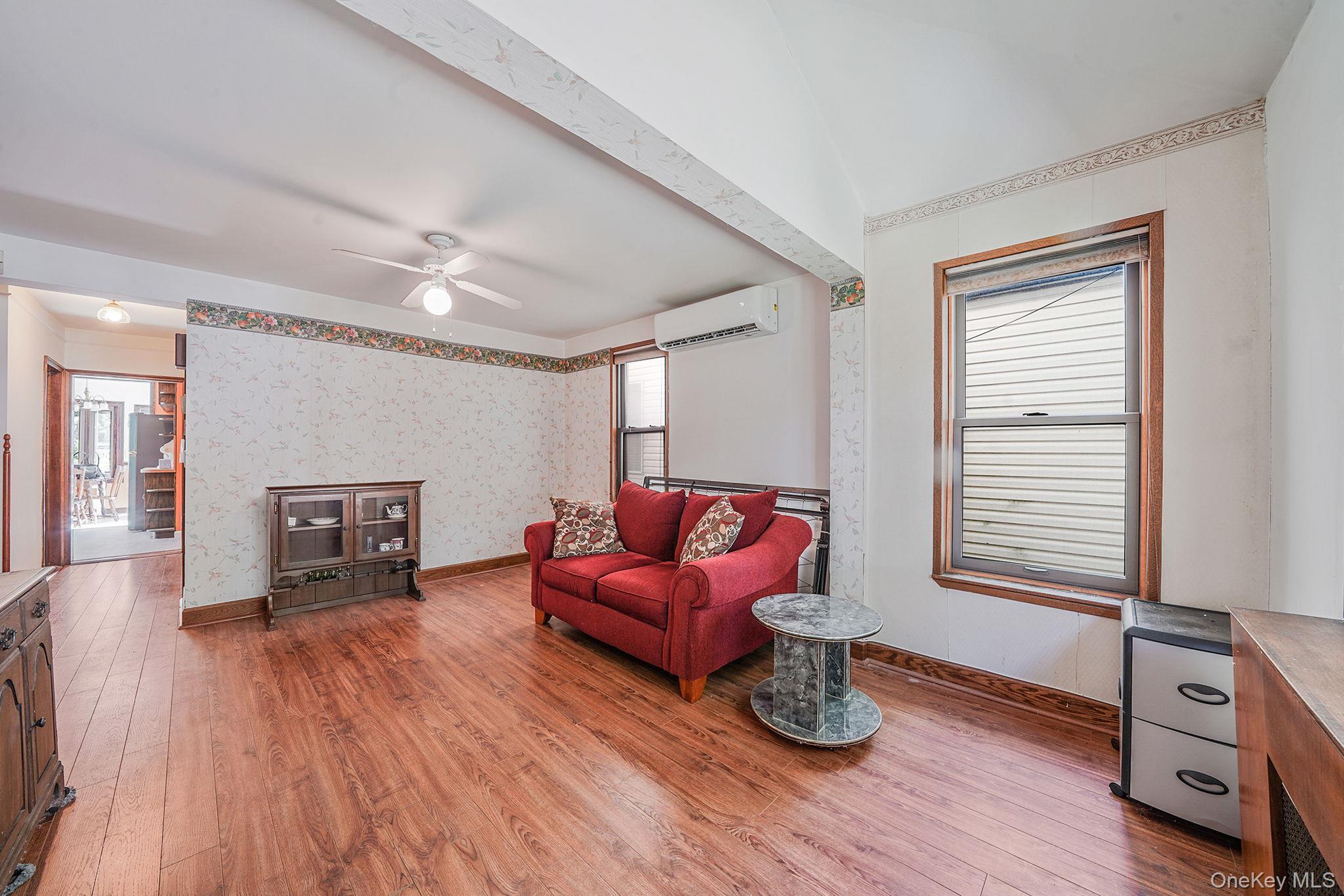 Single Family Williamsbridge  Bronx, NY 10461, MLS-905301-11