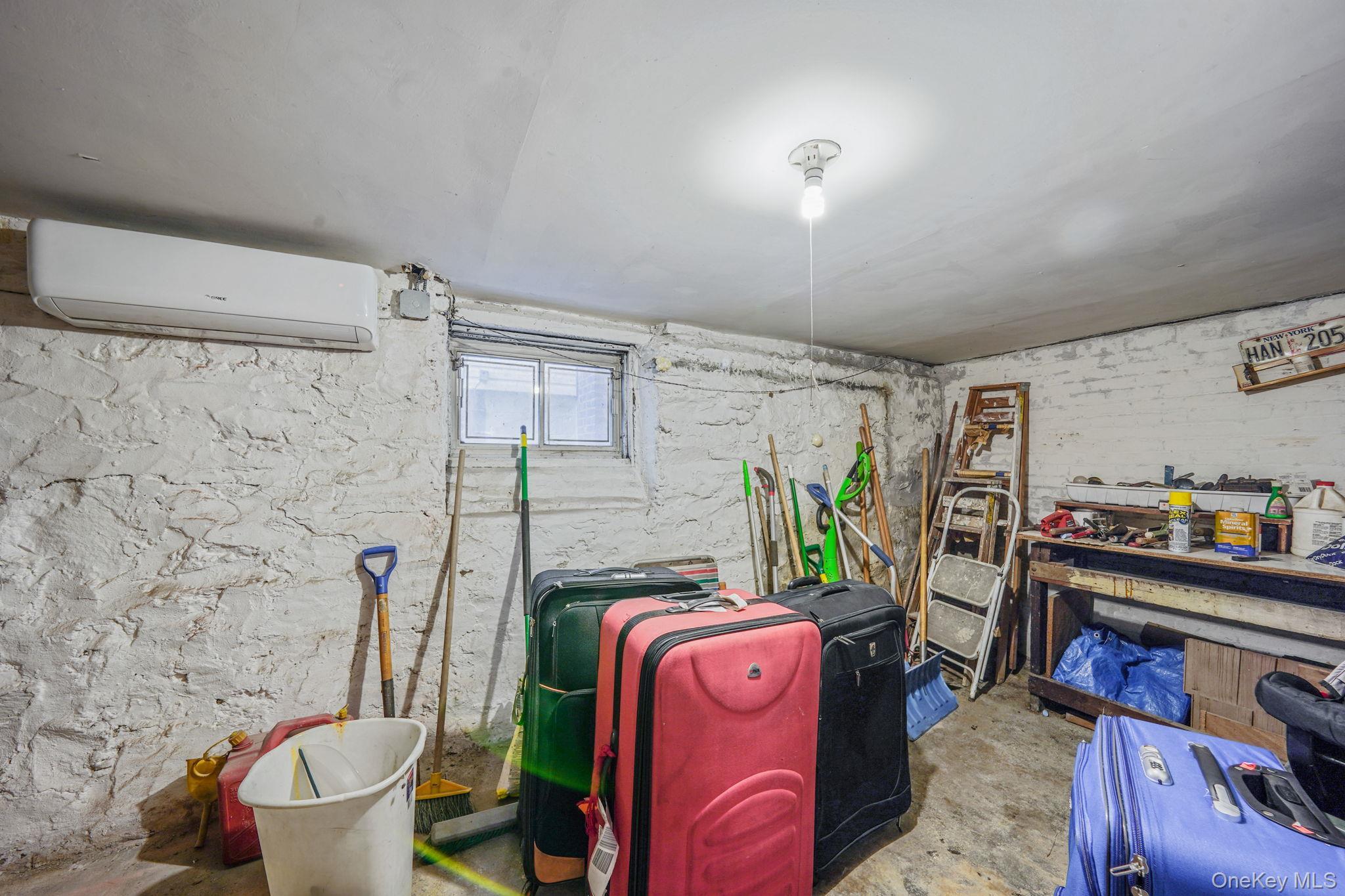 Single Family Williamsbridge  Bronx, NY 10461, MLS-905301-2