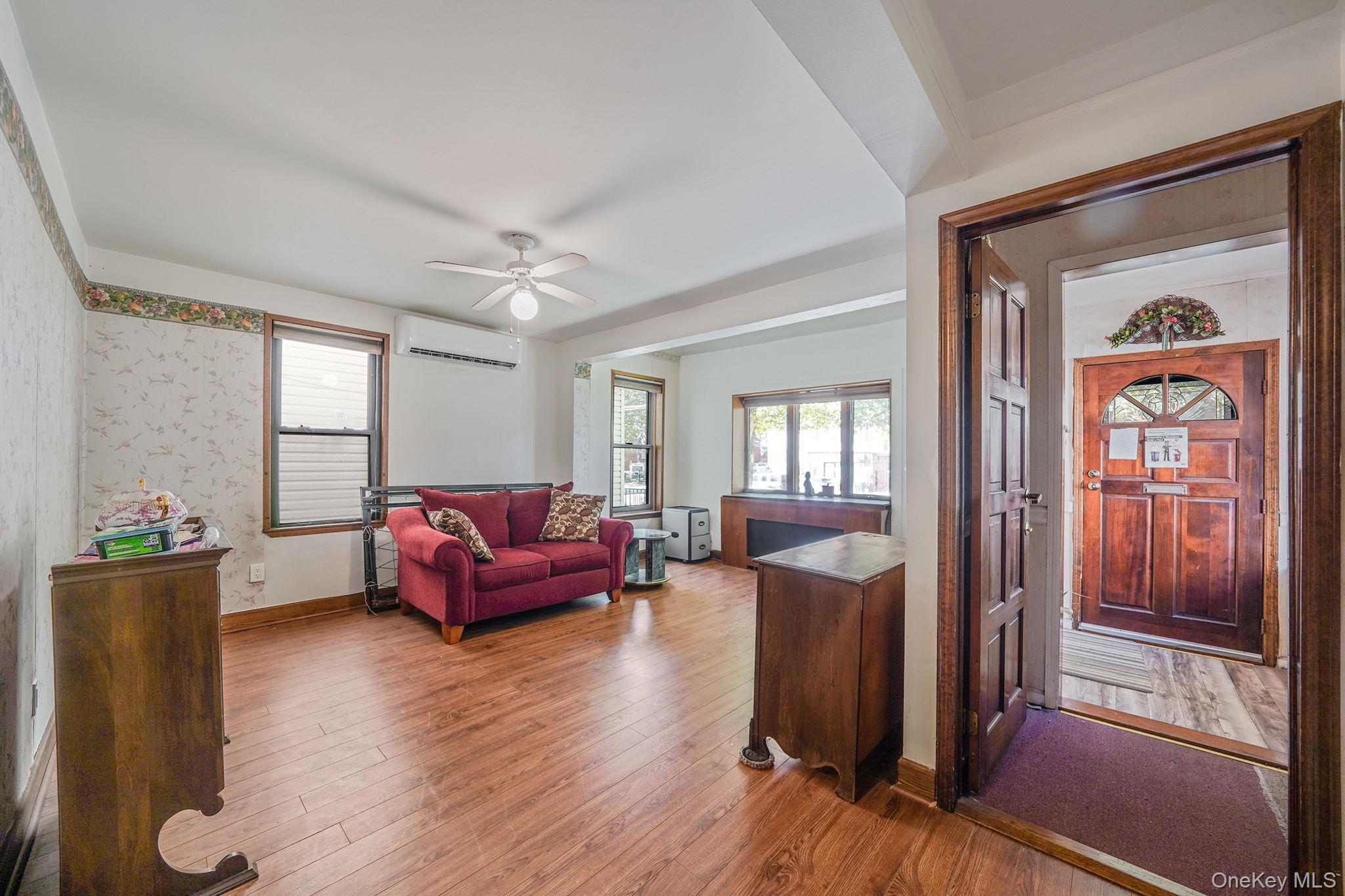 Single Family Williamsbridge  Bronx, NY 10461, MLS-905301-9