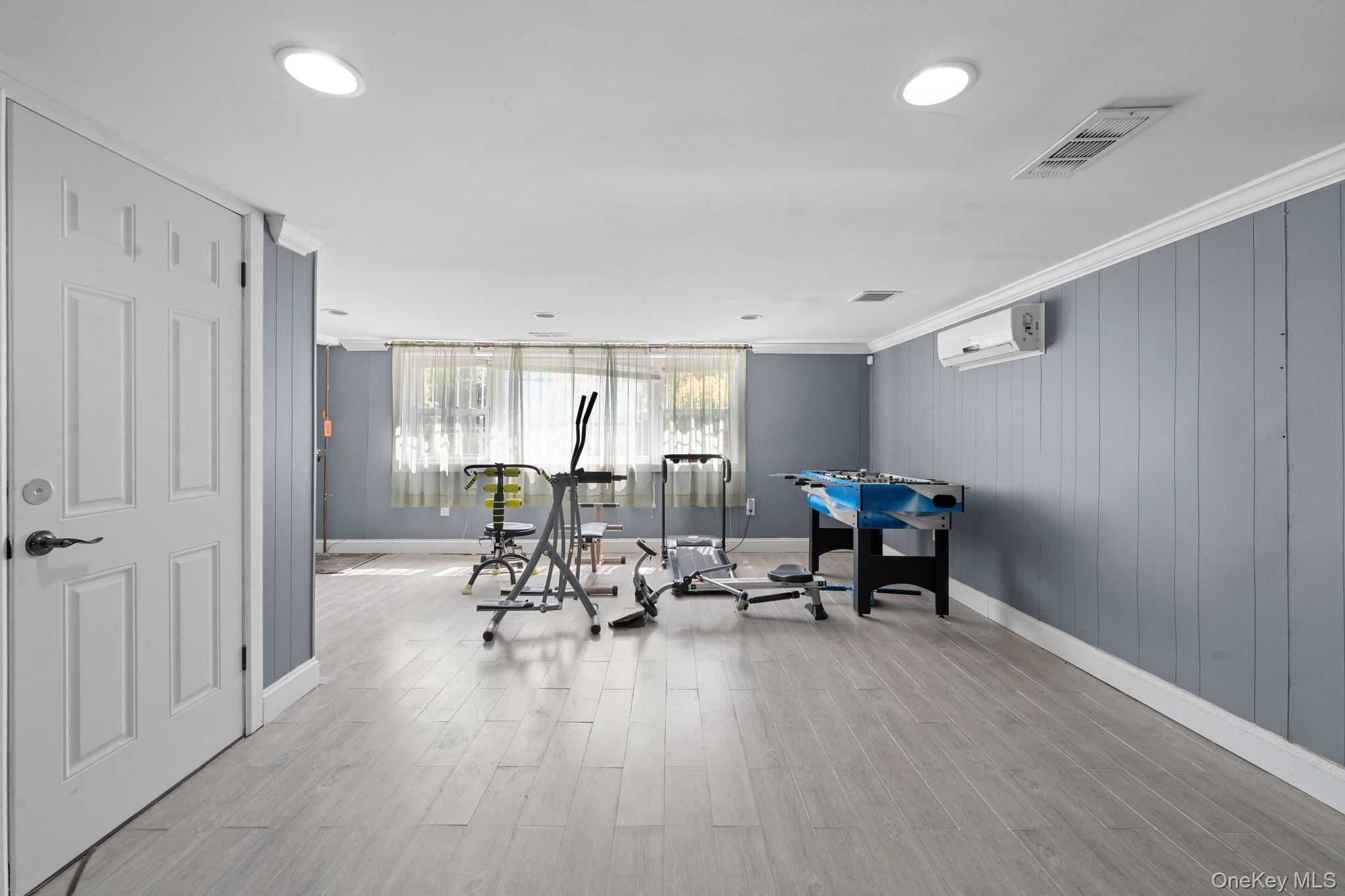 Single Family Seaview  Brooklyn, NY 11236, MLS-905315-14