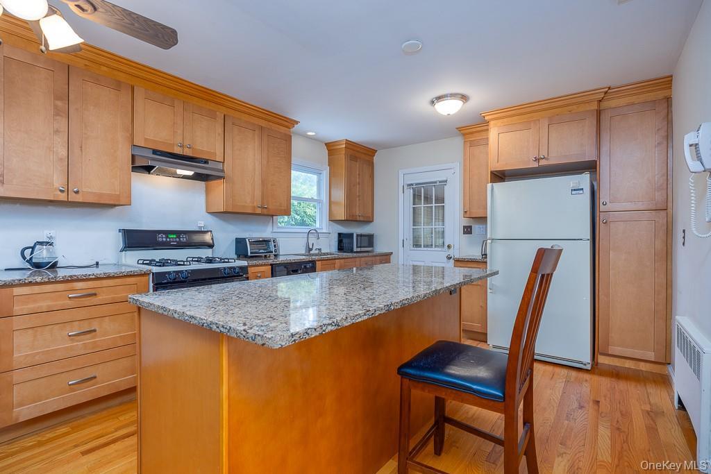 Single Family Lt Cox  Rockland County, NY 10965, MLS-905327-14