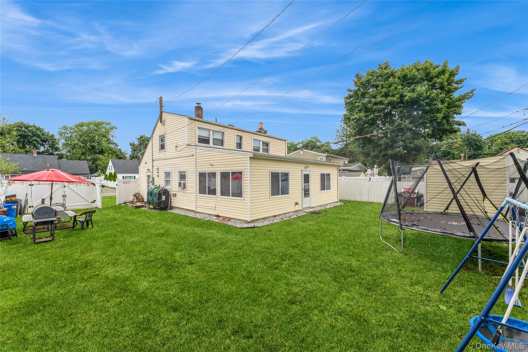 Single Family Floral  Nassau County, NY 11590, MLS-905359-16