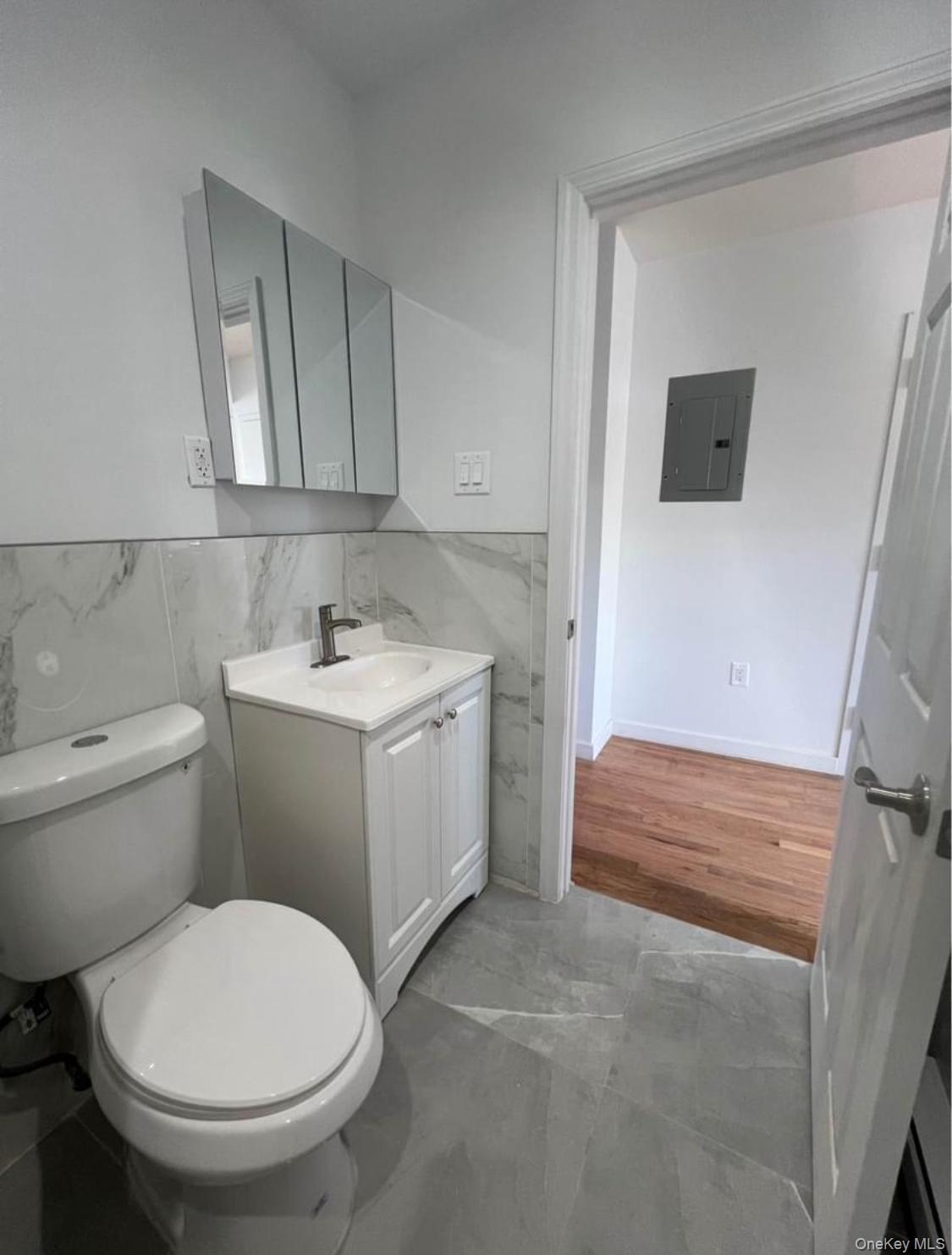 Single Family Rosedale  Bronx, NY 10473, MLS-905370-5