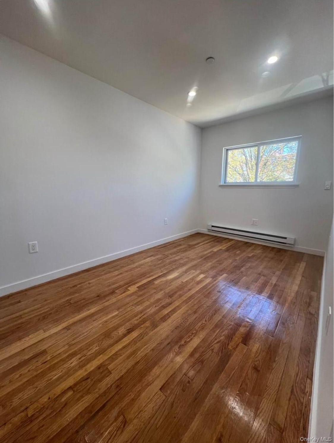 Single Family Rosedale  Bronx, NY 10473, MLS-905370-6