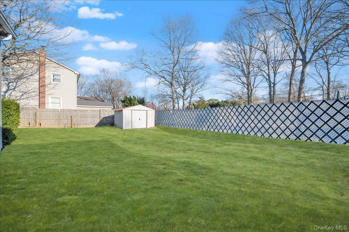 Single Family King  Suffolk County, NY 11706, MLS-905407-20