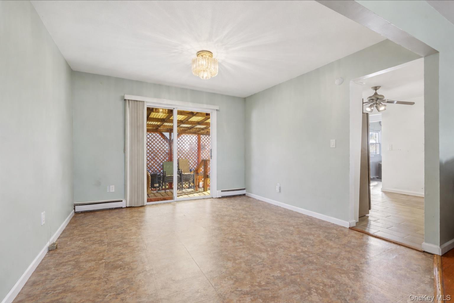 Single Family King  Suffolk County, NY 11706, MLS-905407-6