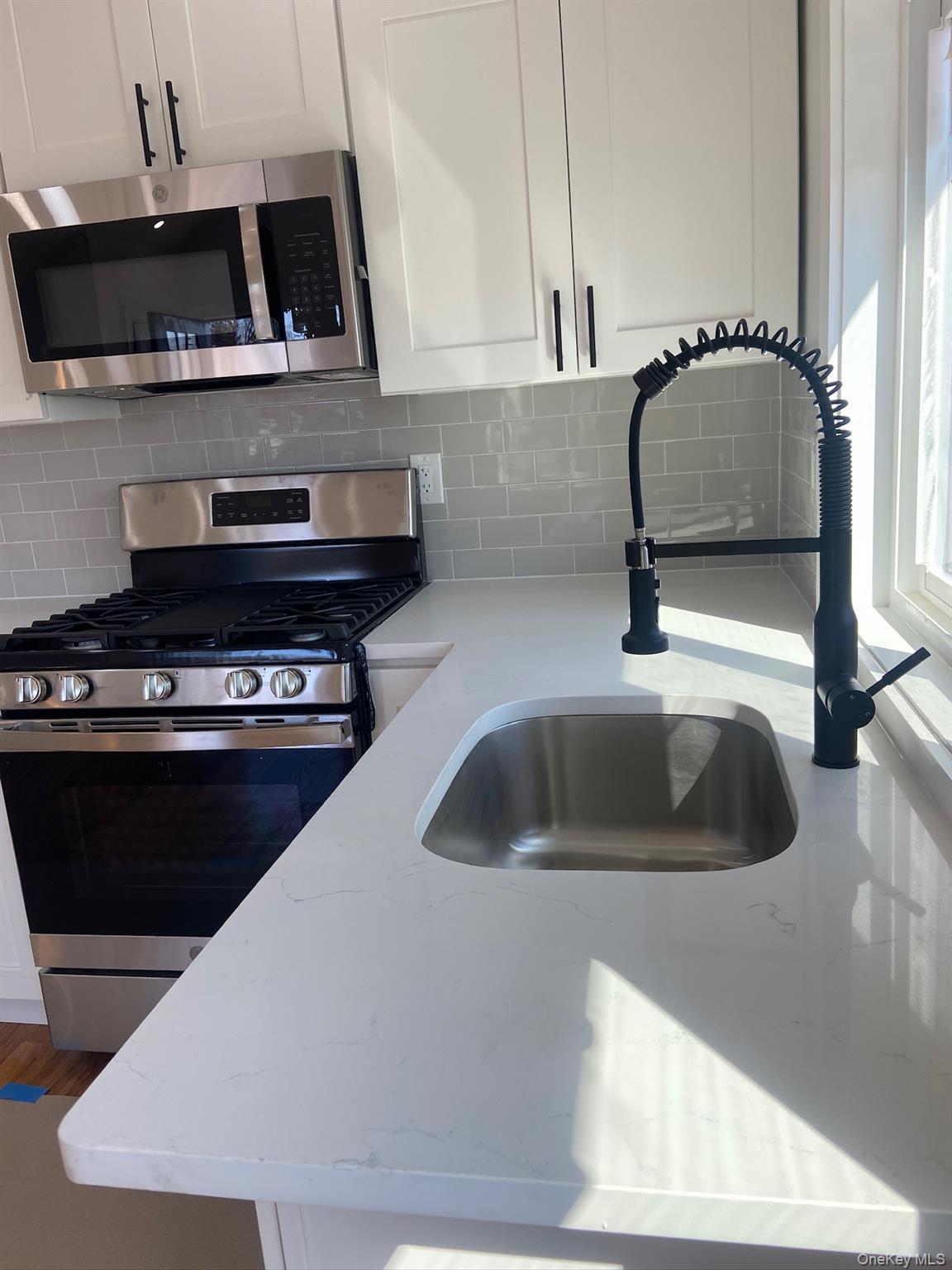 Single Family 195th  Queens, NY 11413, MLS-905440-13