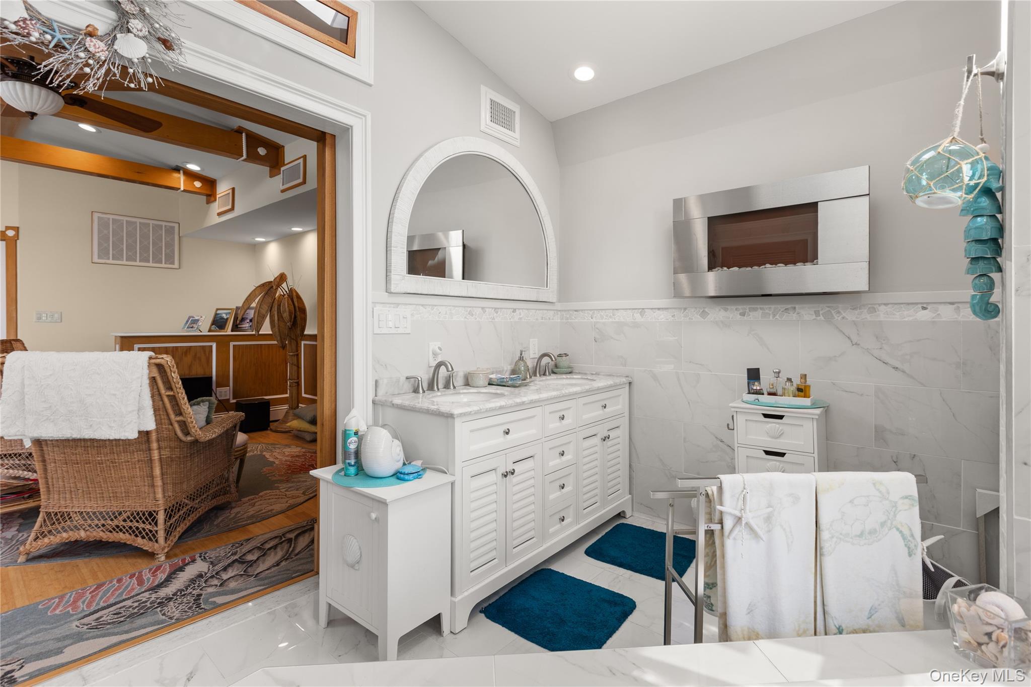 Single Family Ocean Suffolk County, NY 11706, MLS-905465-11