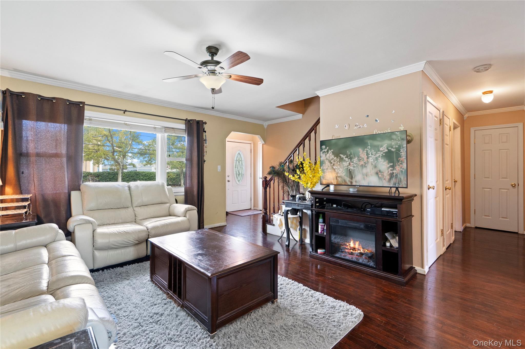 Single Family Unqua  Nassau County, NY 11758, MLS-905480-7