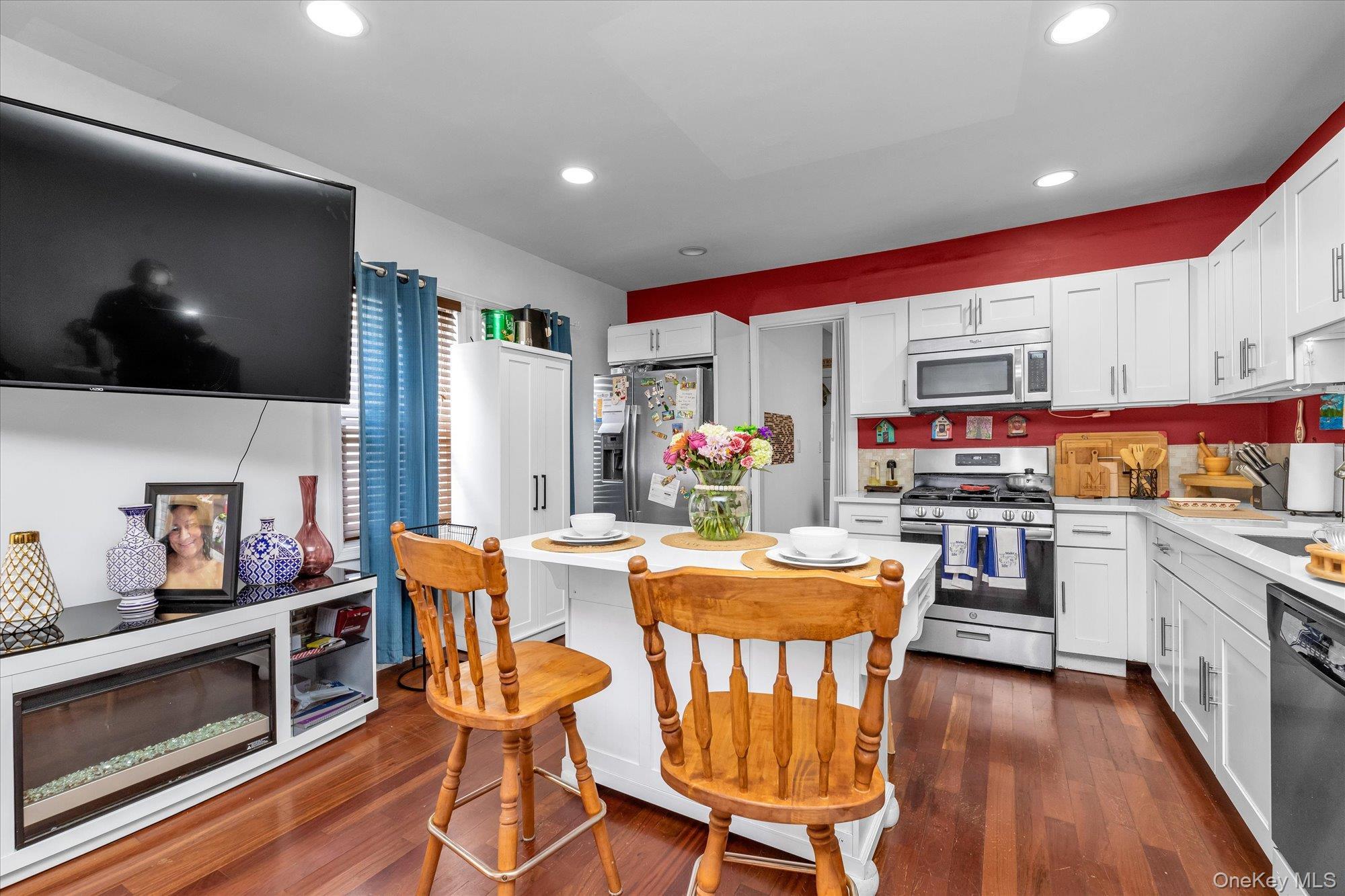 Single Family 181st Queens, NY 11413, MLS-905492-6