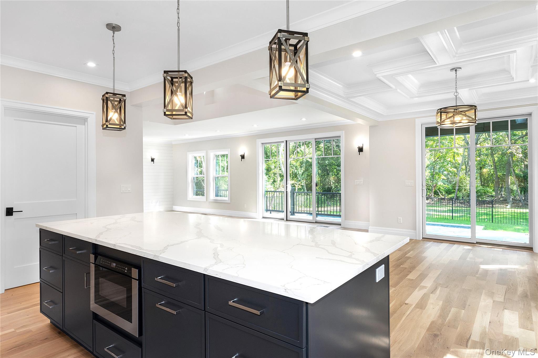 Single Family Arshamomaque Suffolk County, NY 11971, MLS-905528-11