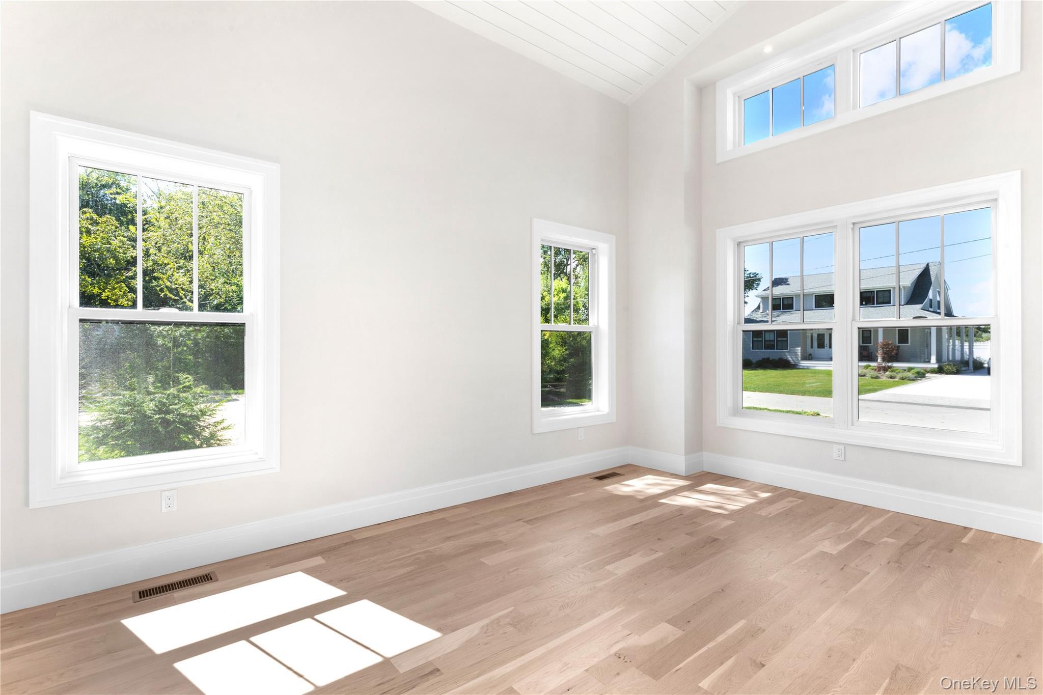 Single Family Arshamomaque Suffolk County, NY 11971, MLS-905528-14