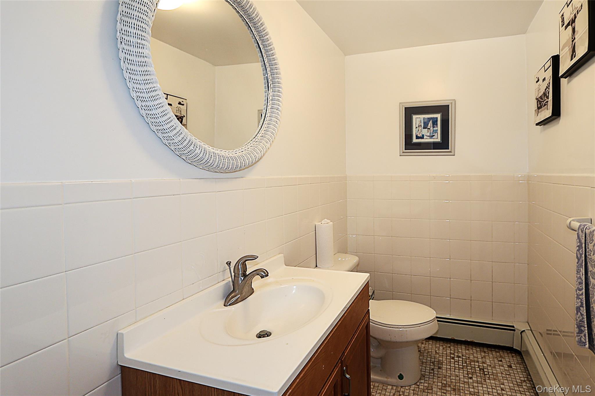 Single Family Birch Nassau County, NY 11576, MLS-905544-34