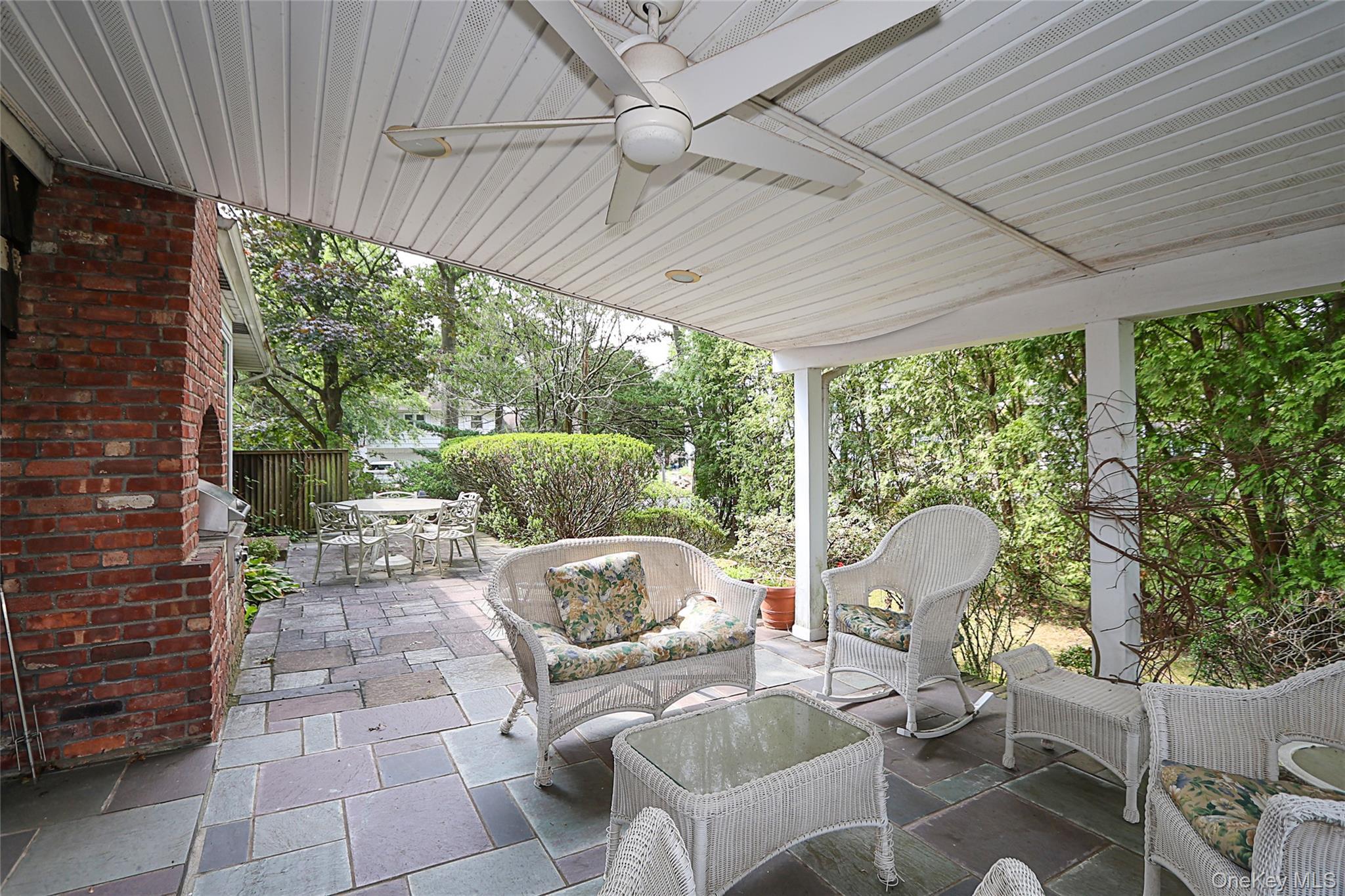 Single Family Birch  Nassau County, NY 11576, MLS-905544-38