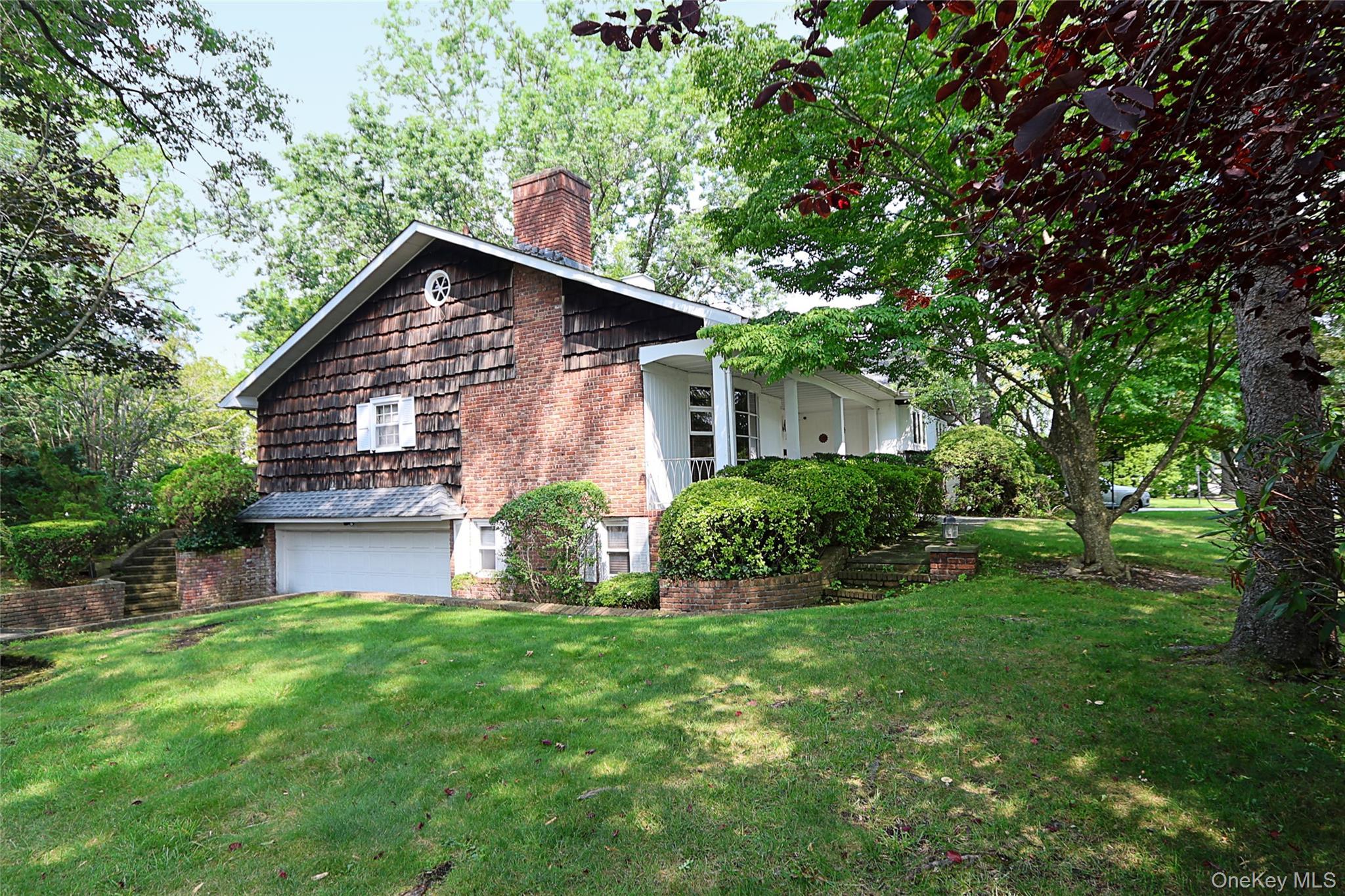 Single Family Birch Nassau County, NY 11576, MLS-905544-4