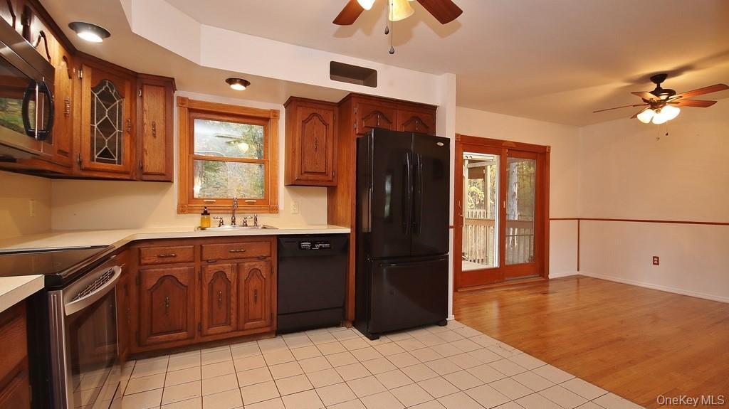 Single Family Lakeview Orange County, NY 10918, MLS-905554-25