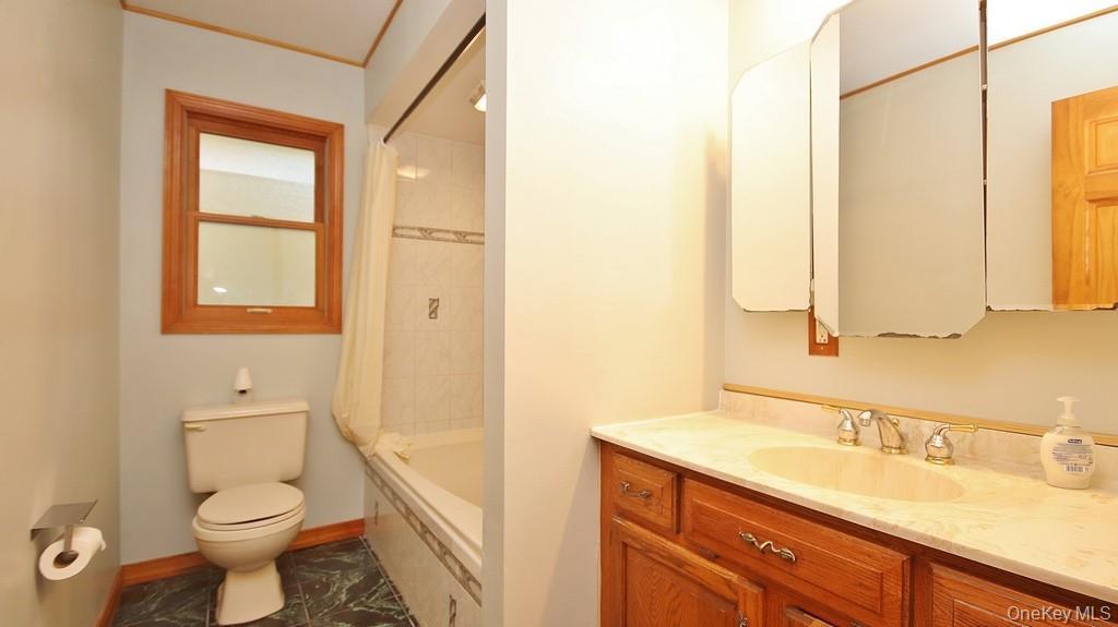 Single Family Lakeview Orange County, NY 10918, MLS-905554-28