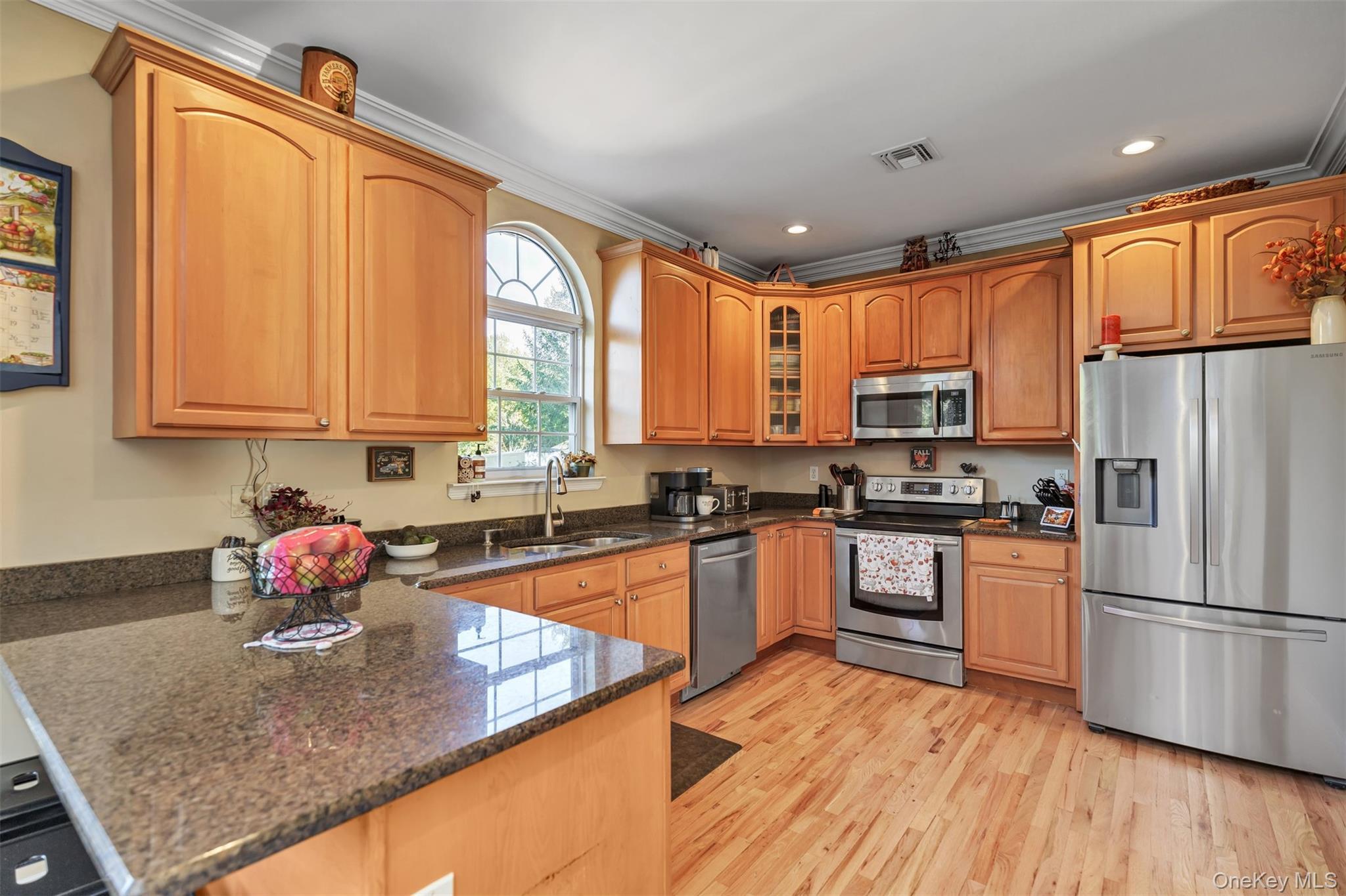 Single Family Derby  Suffolk County, NY 11931, MLS-905592-10