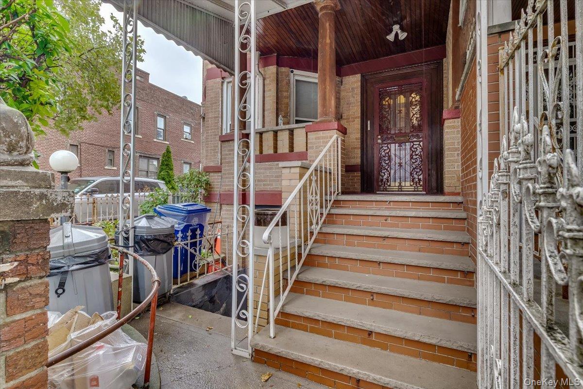 Single Family 26th Brooklyn, NY 11210, MLS-905598-33