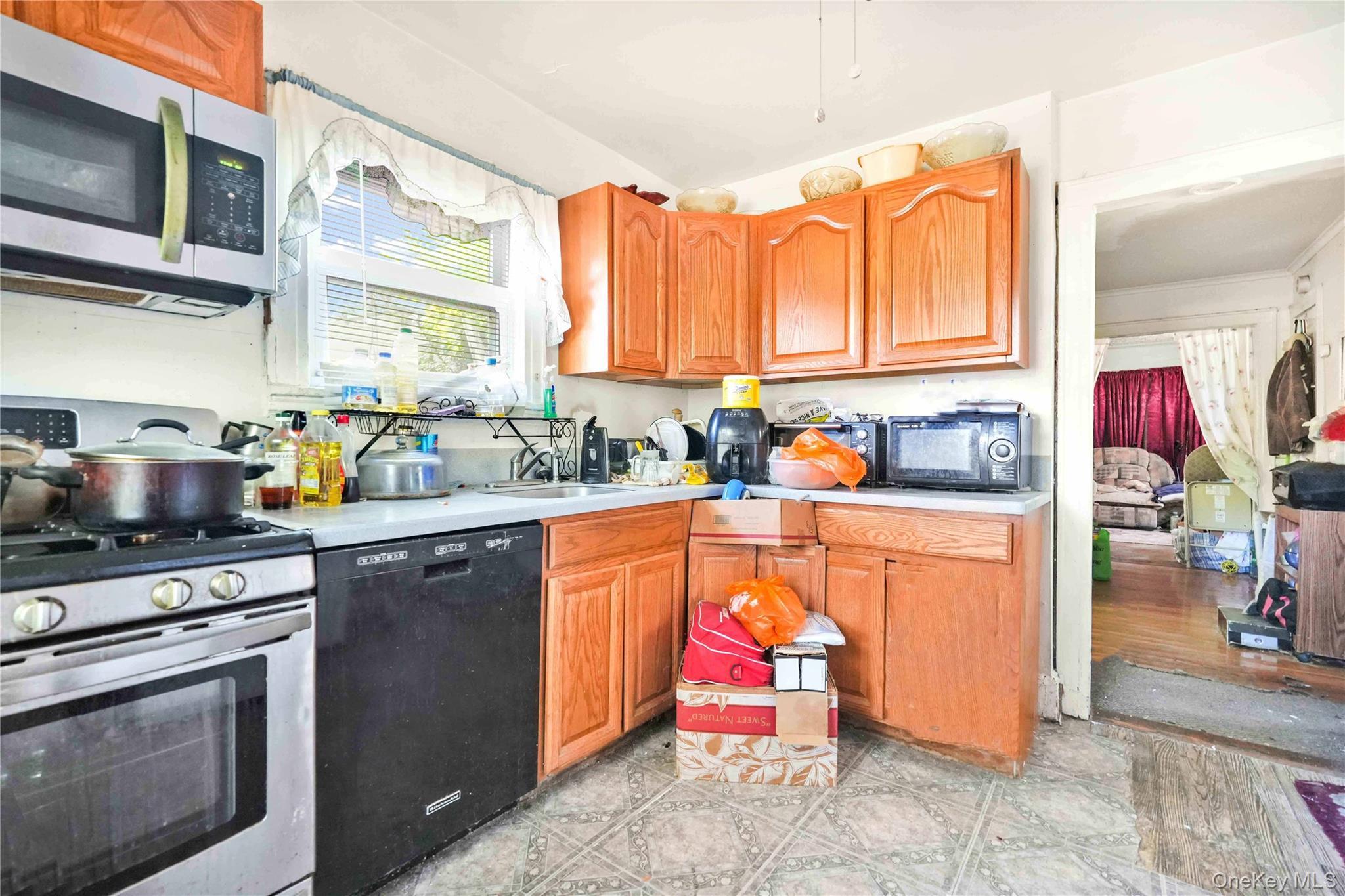 Single Family 112th  Queens, NY 11412, MLS-905601-4