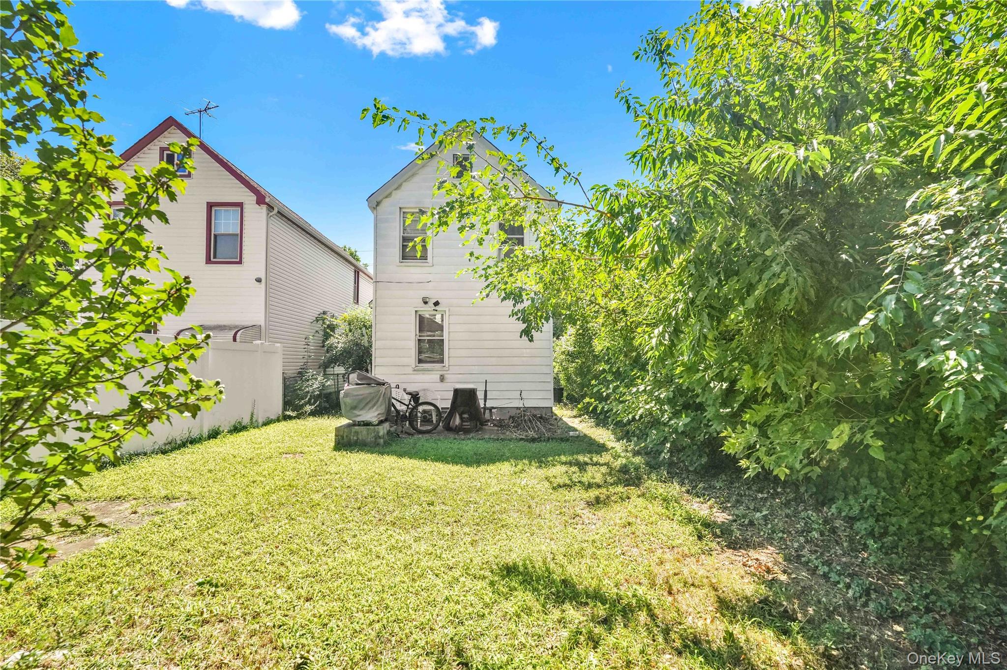 Single Family 112th  Queens, NY 11412, MLS-905601-9