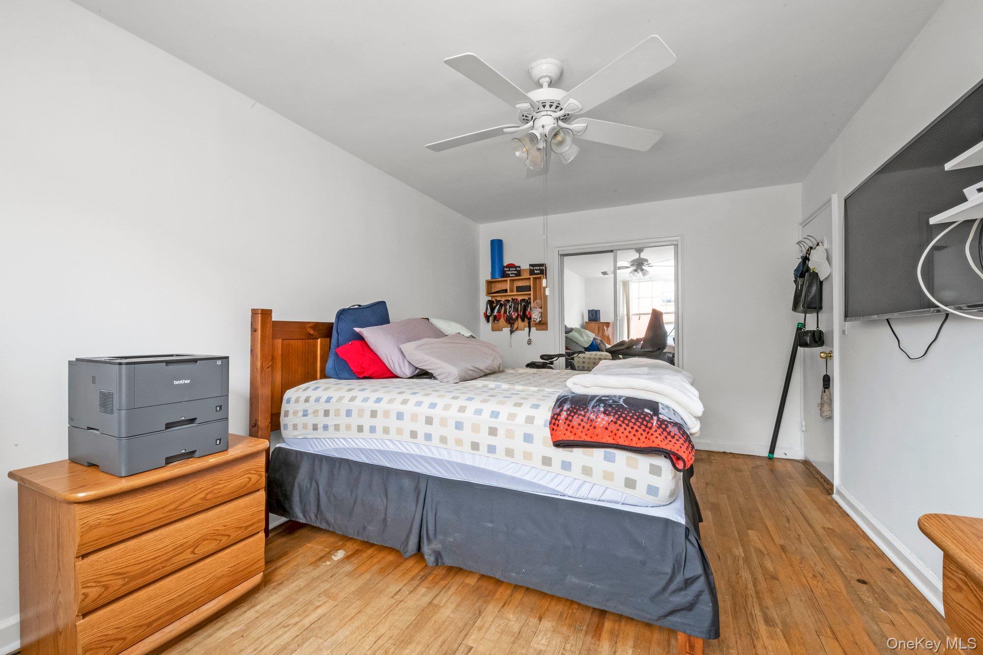 Single Family Young  Bronx, NY 10469, MLS-905636-10