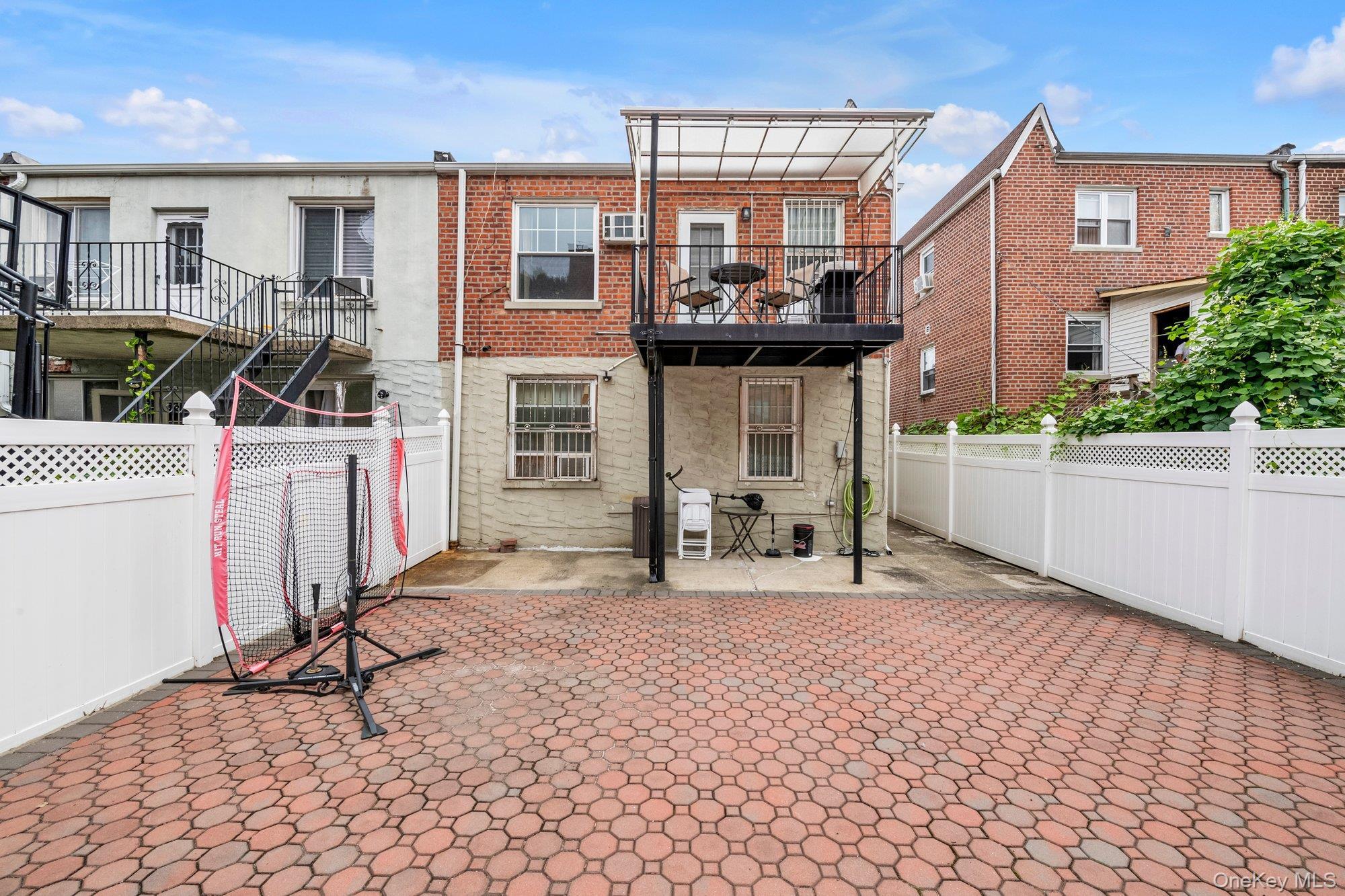 Single Family Young  Bronx, NY 10469, MLS-905636-17