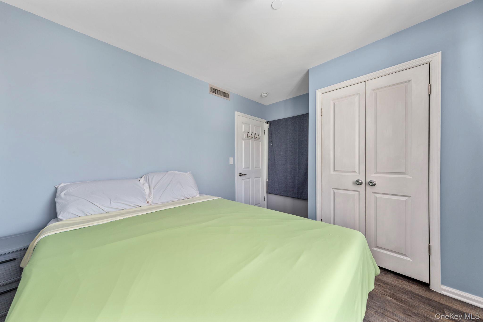 Condo Prince  Queens, NY 11354, MLS-905658-14