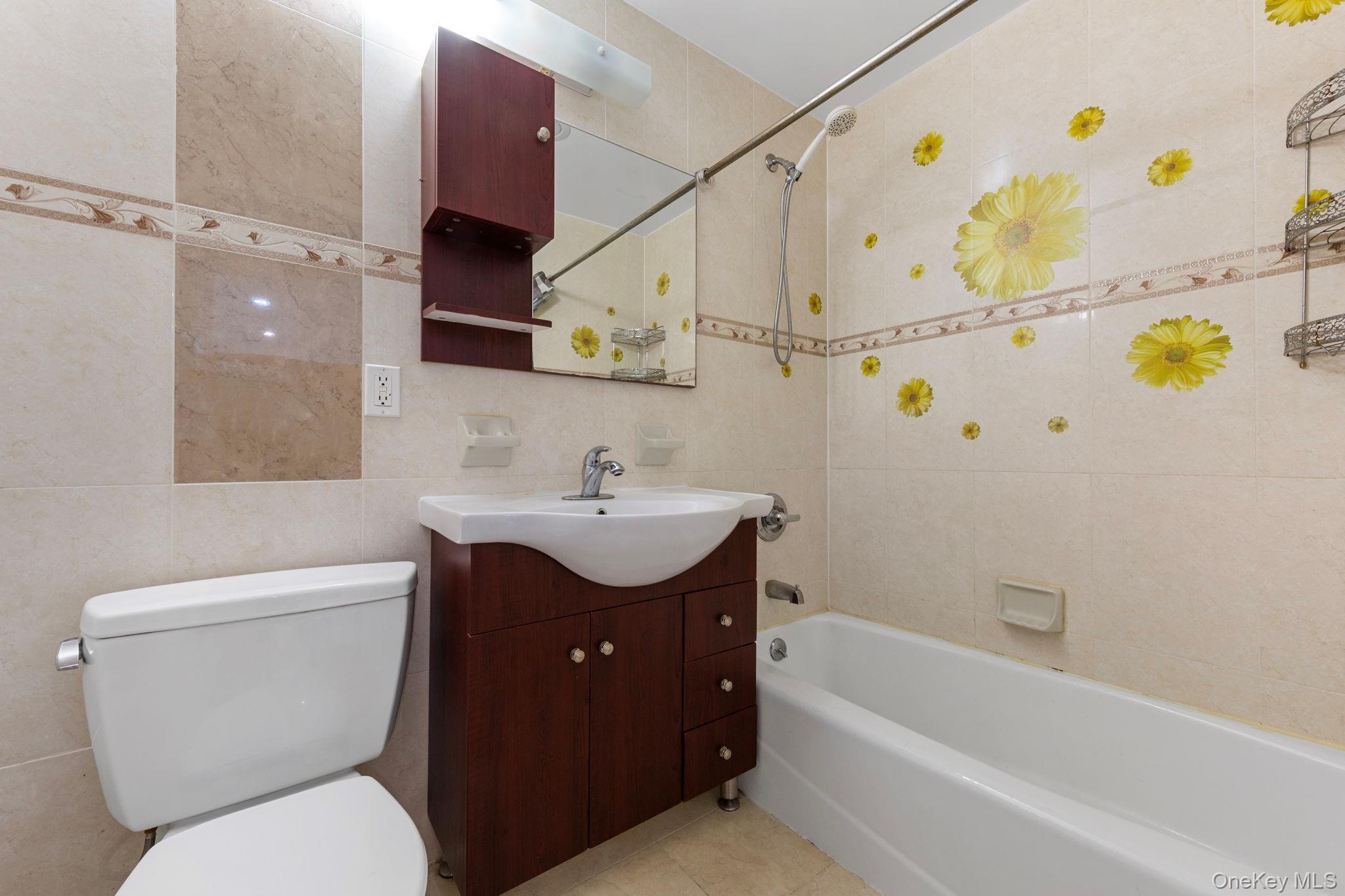 Condo Prince  Queens, NY 11354, MLS-905658-15