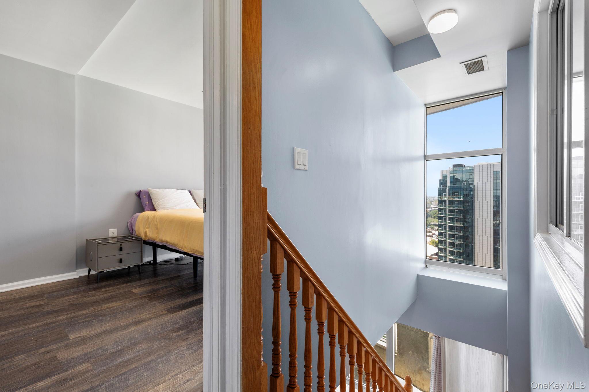 Condo Prince  Queens, NY 11354, MLS-905658-8