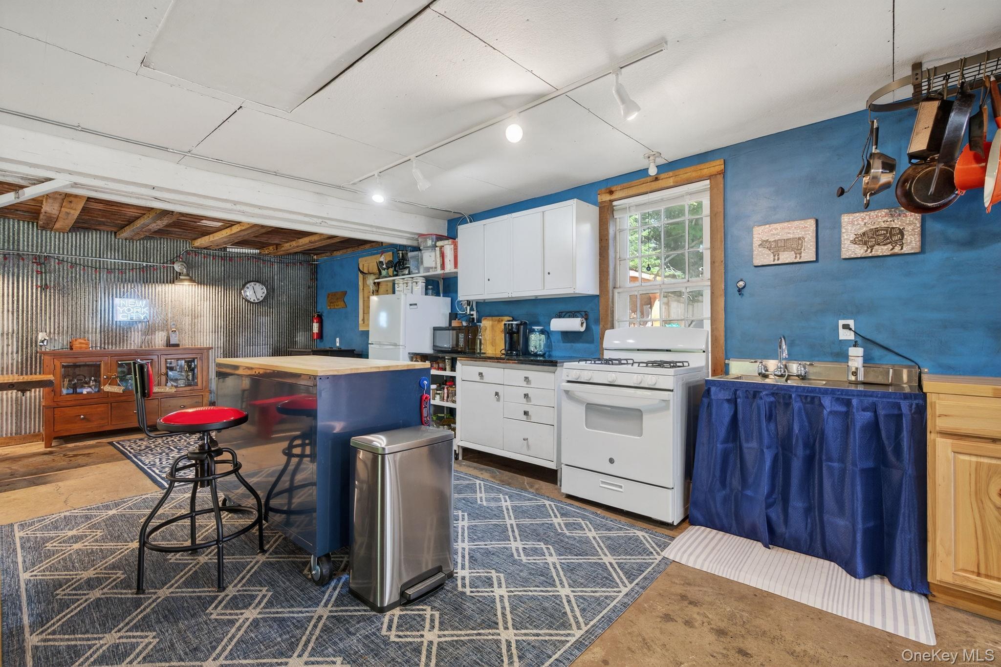 Single Family Main  Greene County, NY 12442, MLS-905694-28