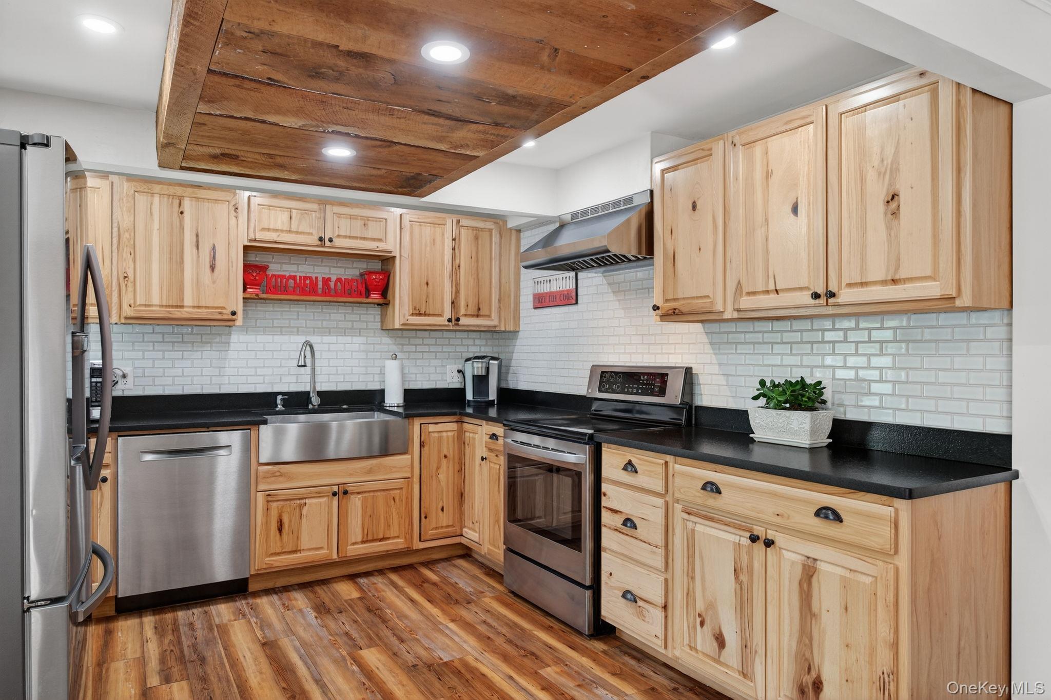 Single Family Main  Greene County, NY 12442, MLS-905694-6