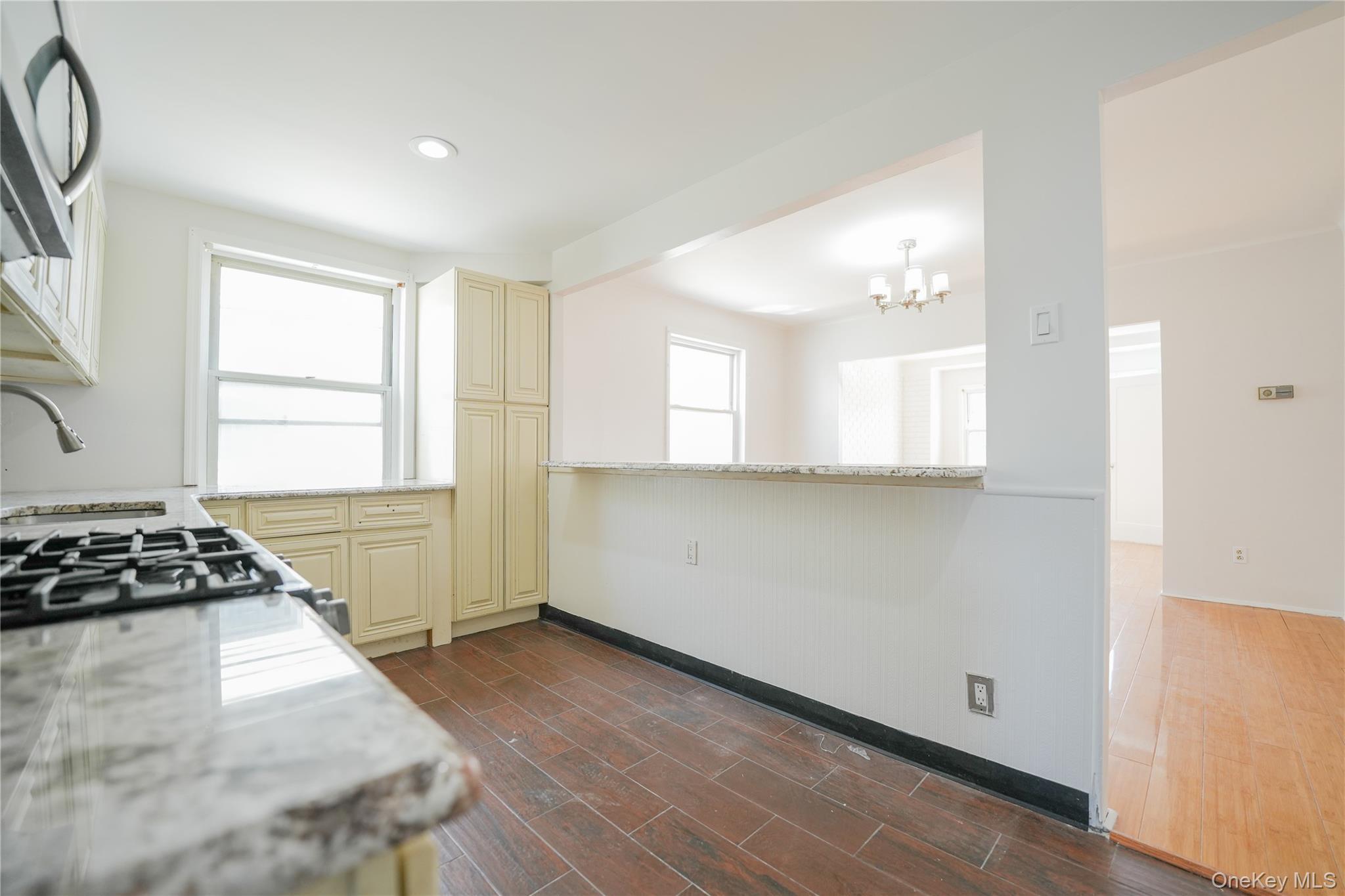 Single Family 56th Queens, NY 11378, MLS-905698-20