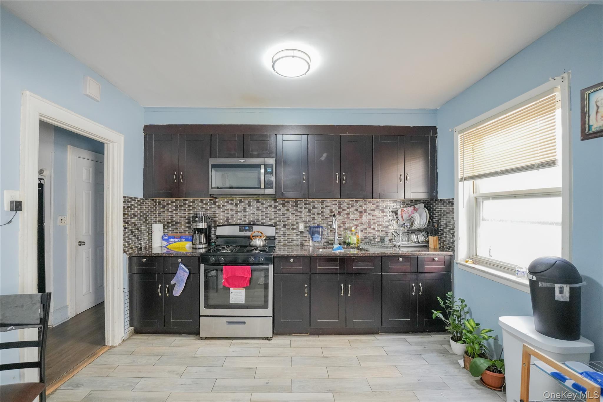 Single Family 56th Queens, NY 11378, MLS-905698-23