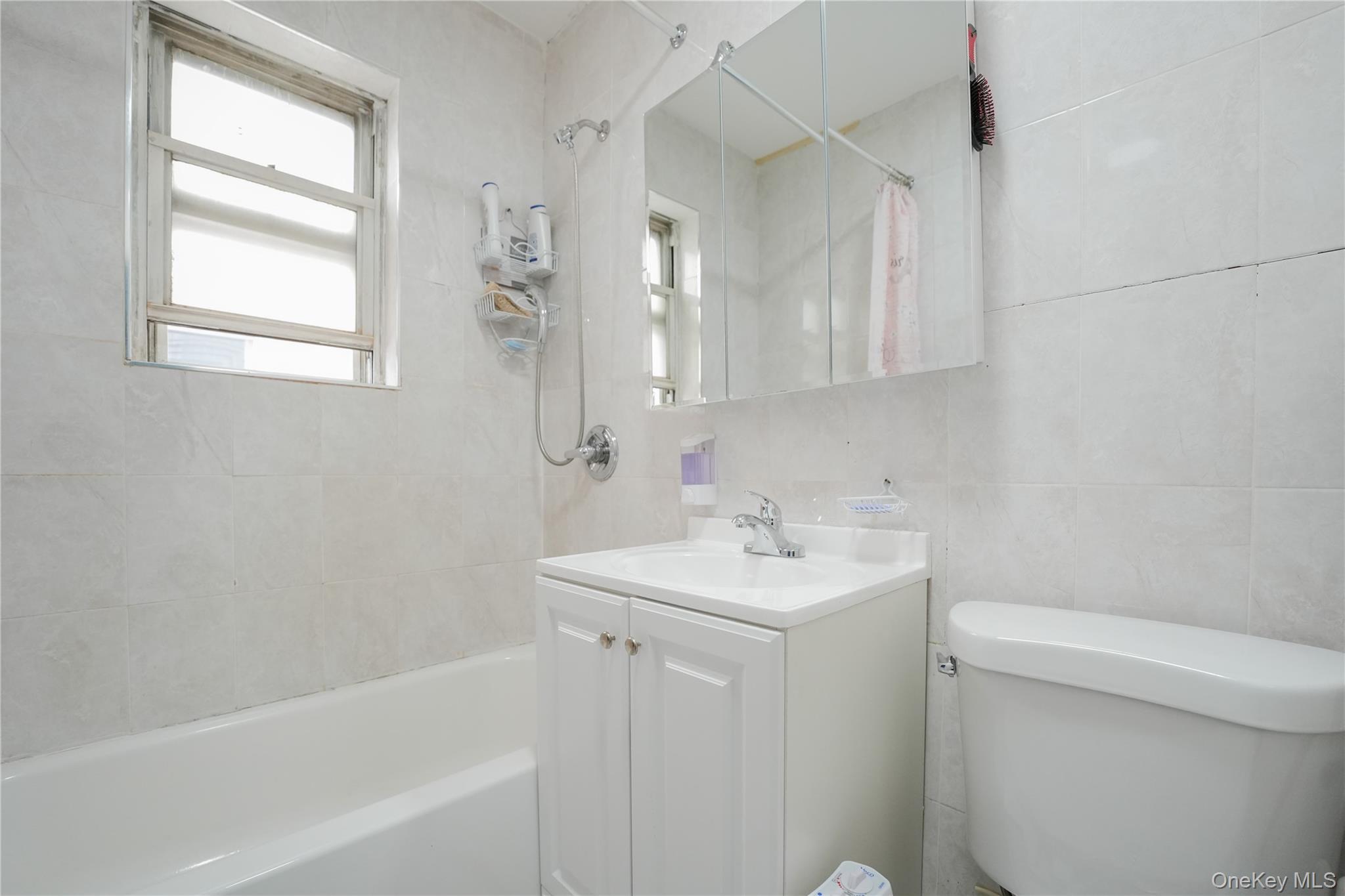 Single Family 56th Queens, NY 11378, MLS-905698-9