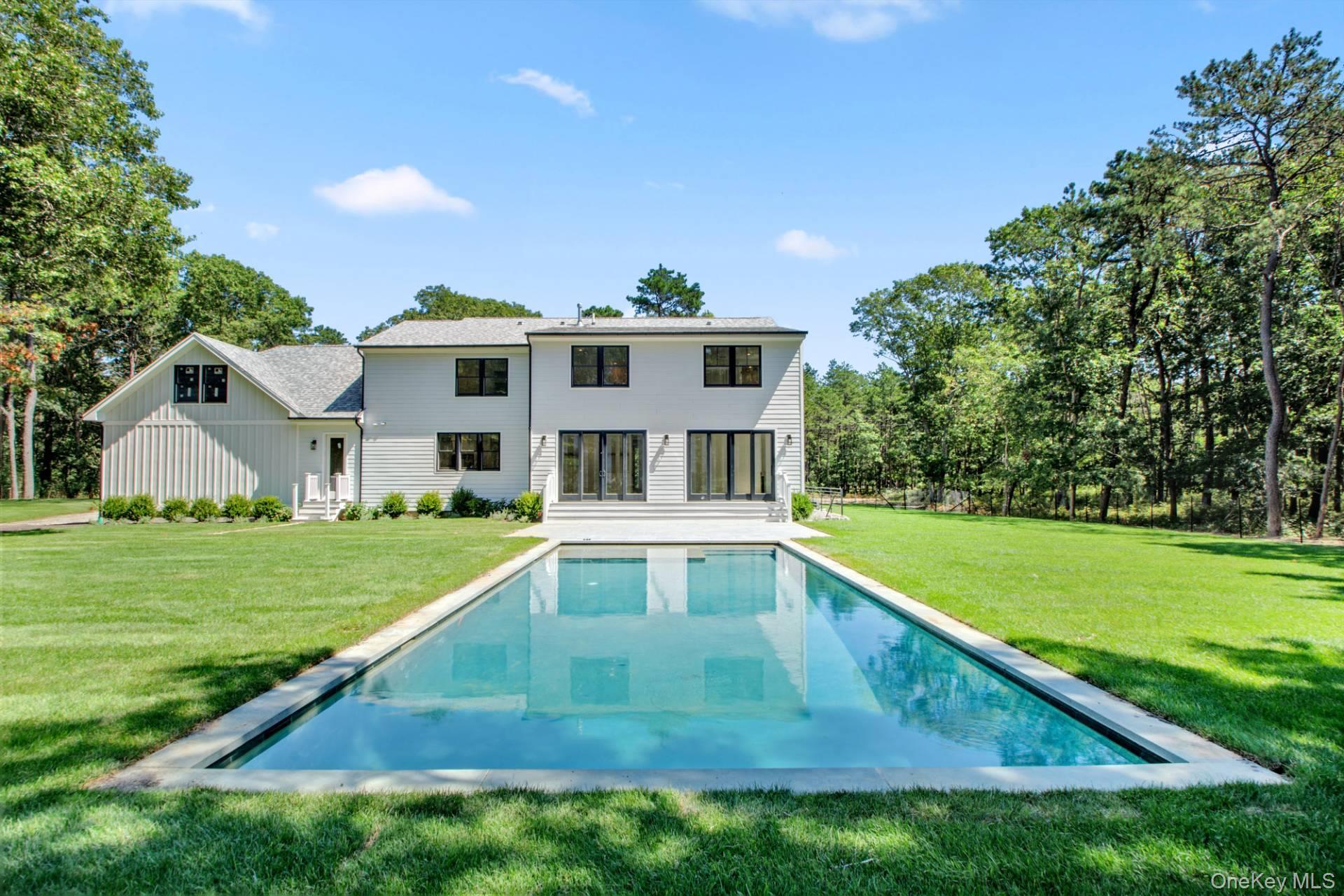 Single Family Summit  Suffolk County, NY 11977, MLS-905715-21