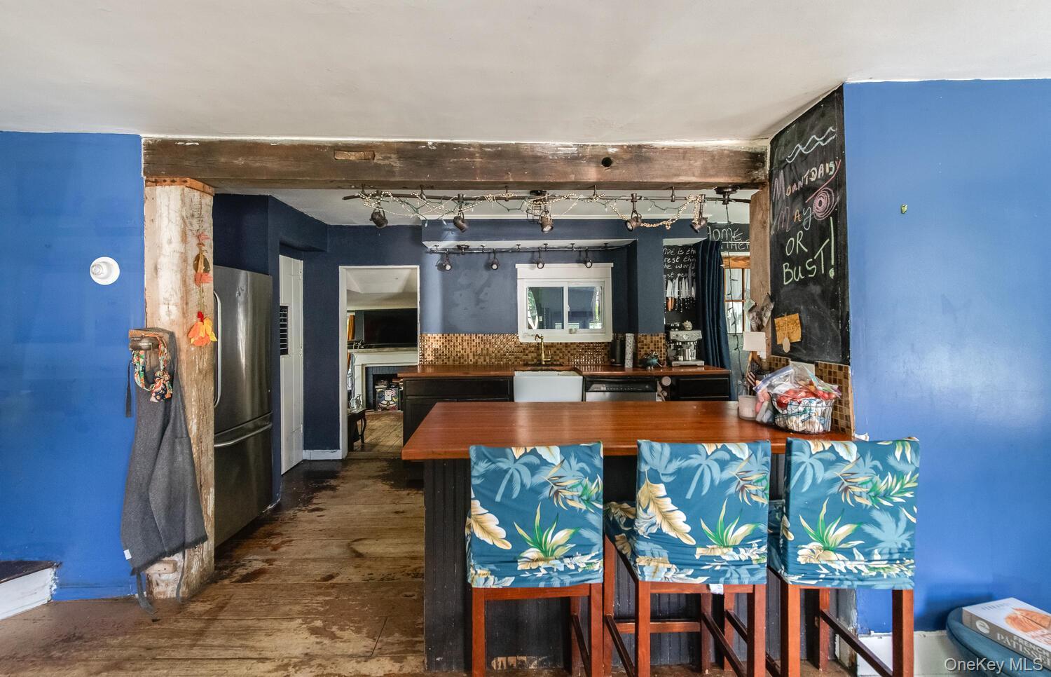 Single Family Hamilton  Dutchess County, NY 12601, MLS-905731-12