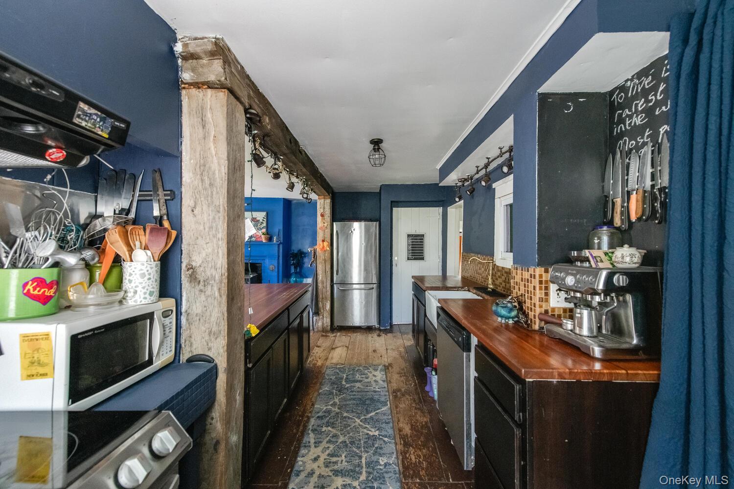 Single Family Hamilton  Dutchess County, NY 12601, MLS-905731-13